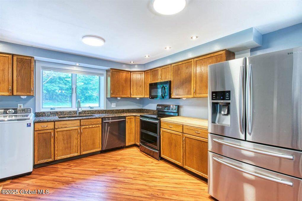 57 Summit Ridge, North Creek, New York image 7