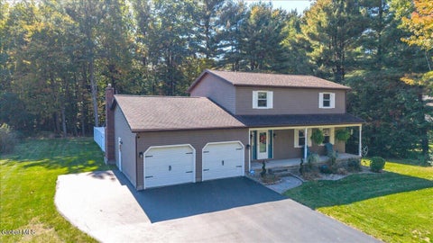 Photo of 107 Independence Drive, Ballston Spa, NY 12020 (MLS # 202627878)