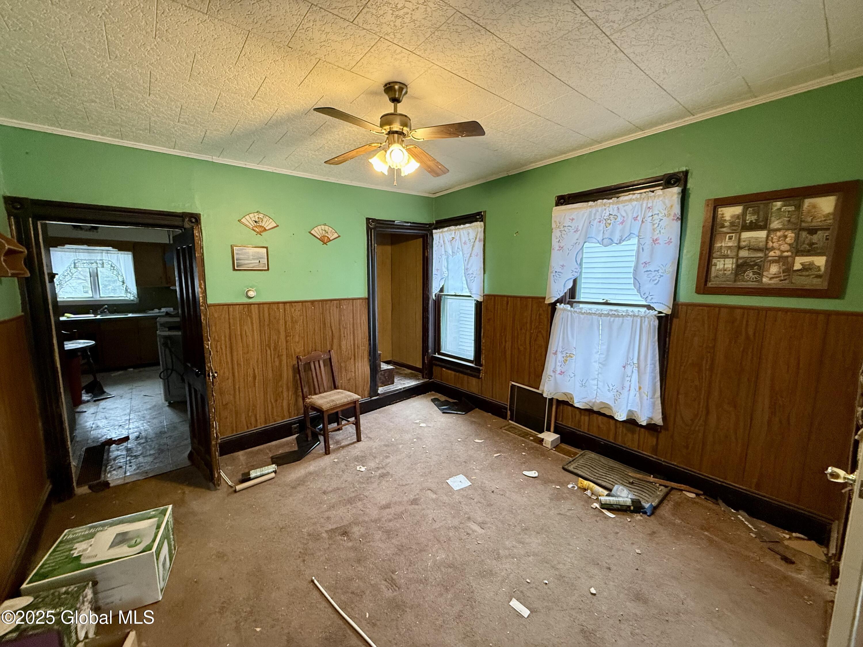 119 E Clinton Street, Johnstown, New York image 12