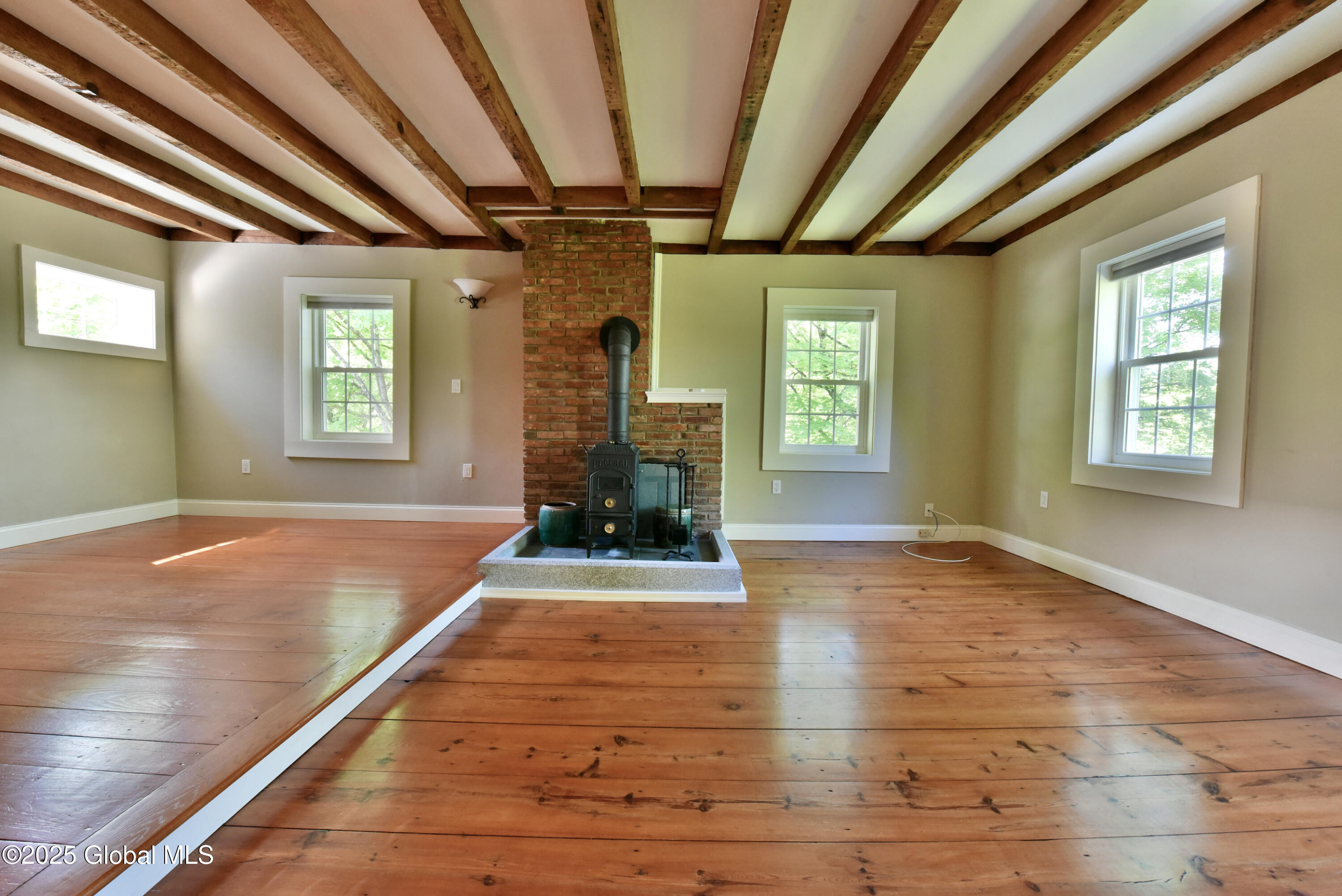 51 Hoffman Road, Saratoga Springs, New York image 32