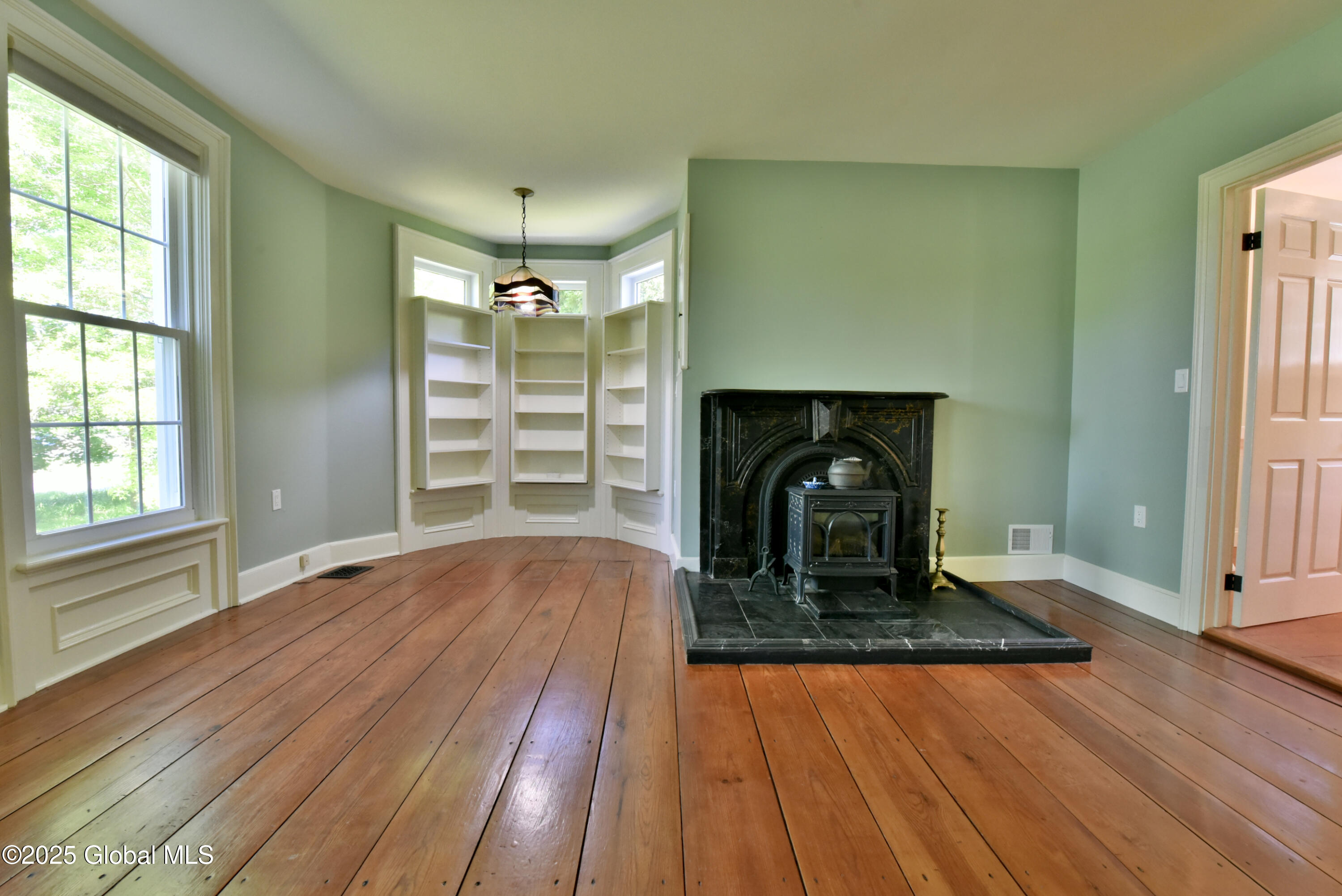 51 Hoffman Road, Saratoga Springs, New York image 6