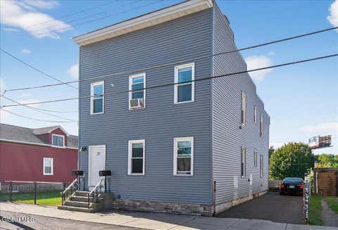 Photo for 20 Richmond Street