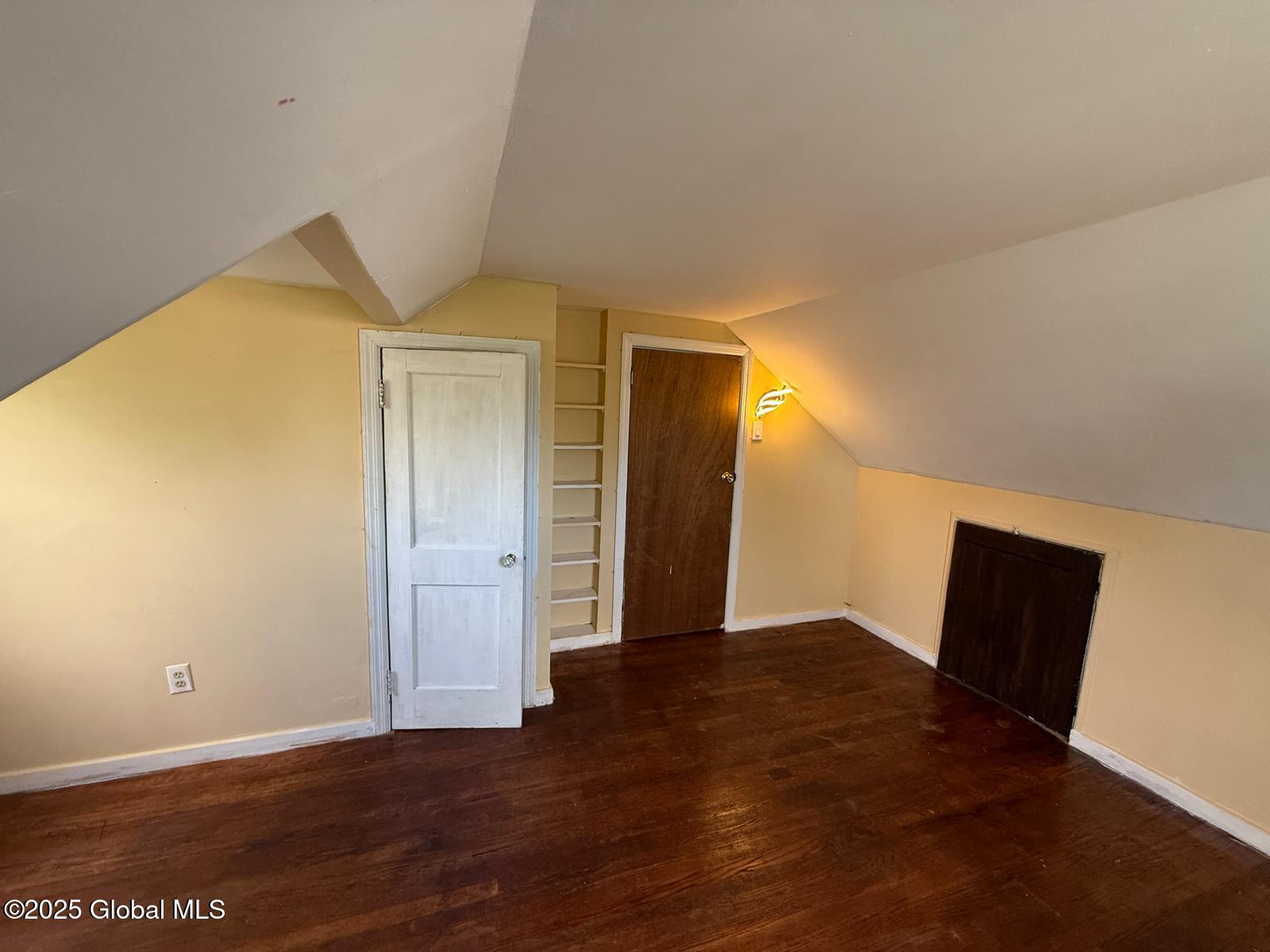 35 Conliss Avenue, Albany, New York image 18