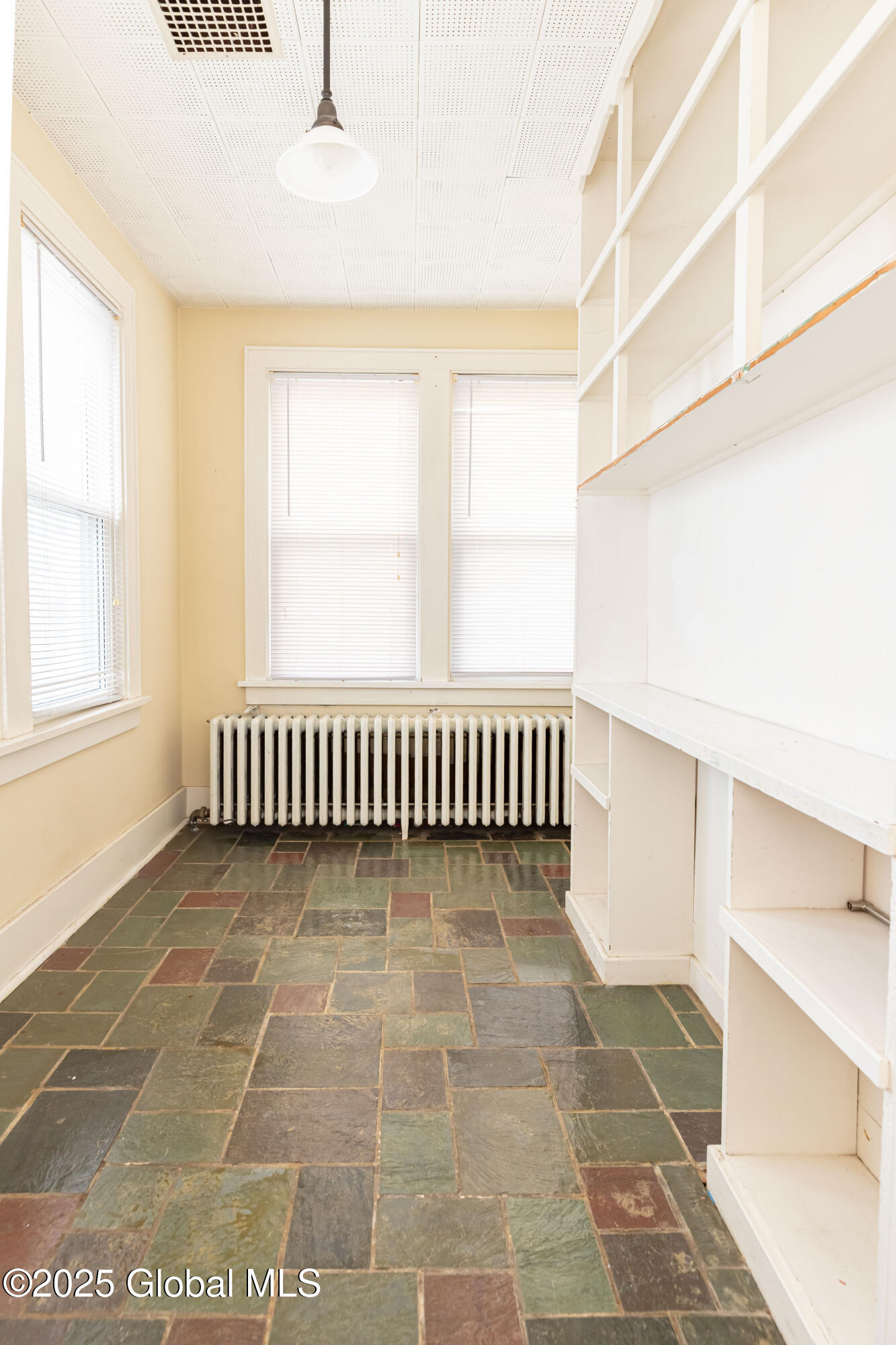 11 Danker Avenue, Albany, New York image 37