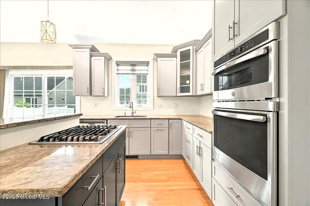 61 Sycamore Street, Ballston Lake, New York image 6