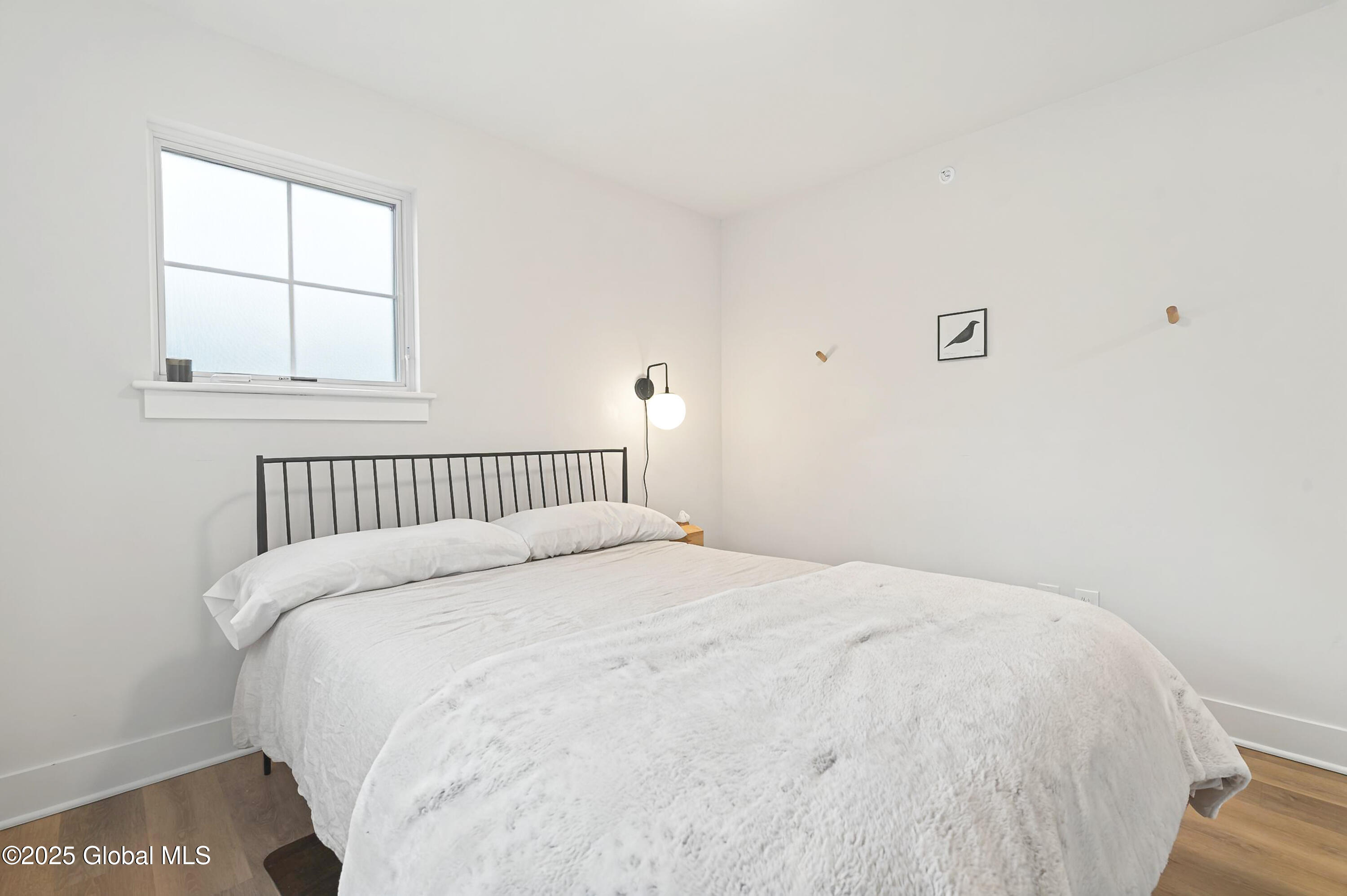 Saratoga Springs, New York 12866, United States, 2 Bedrooms Bedrooms, ,3 BathroomsBathrooms,Residential,Active,98866