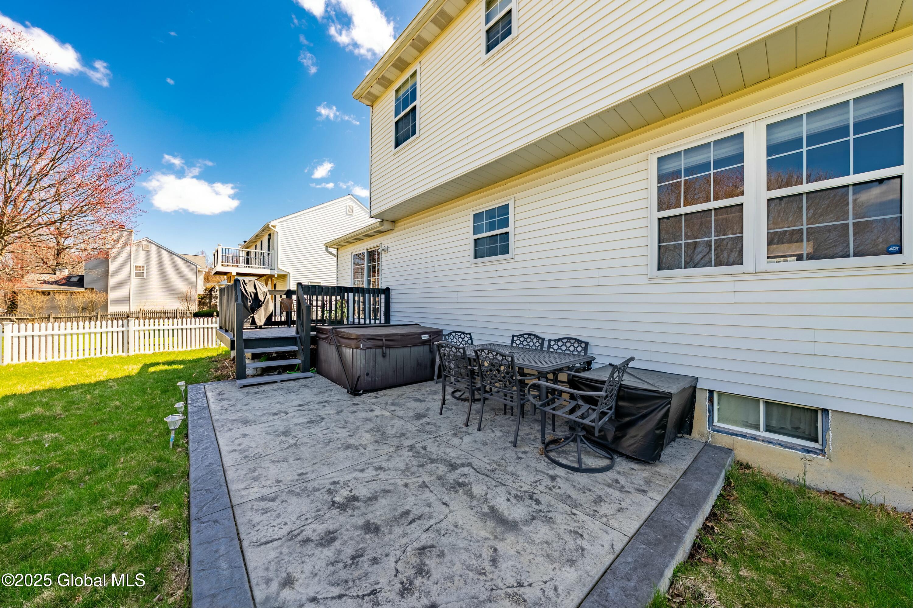 15 Red Rock Road, Troy, New York image 35