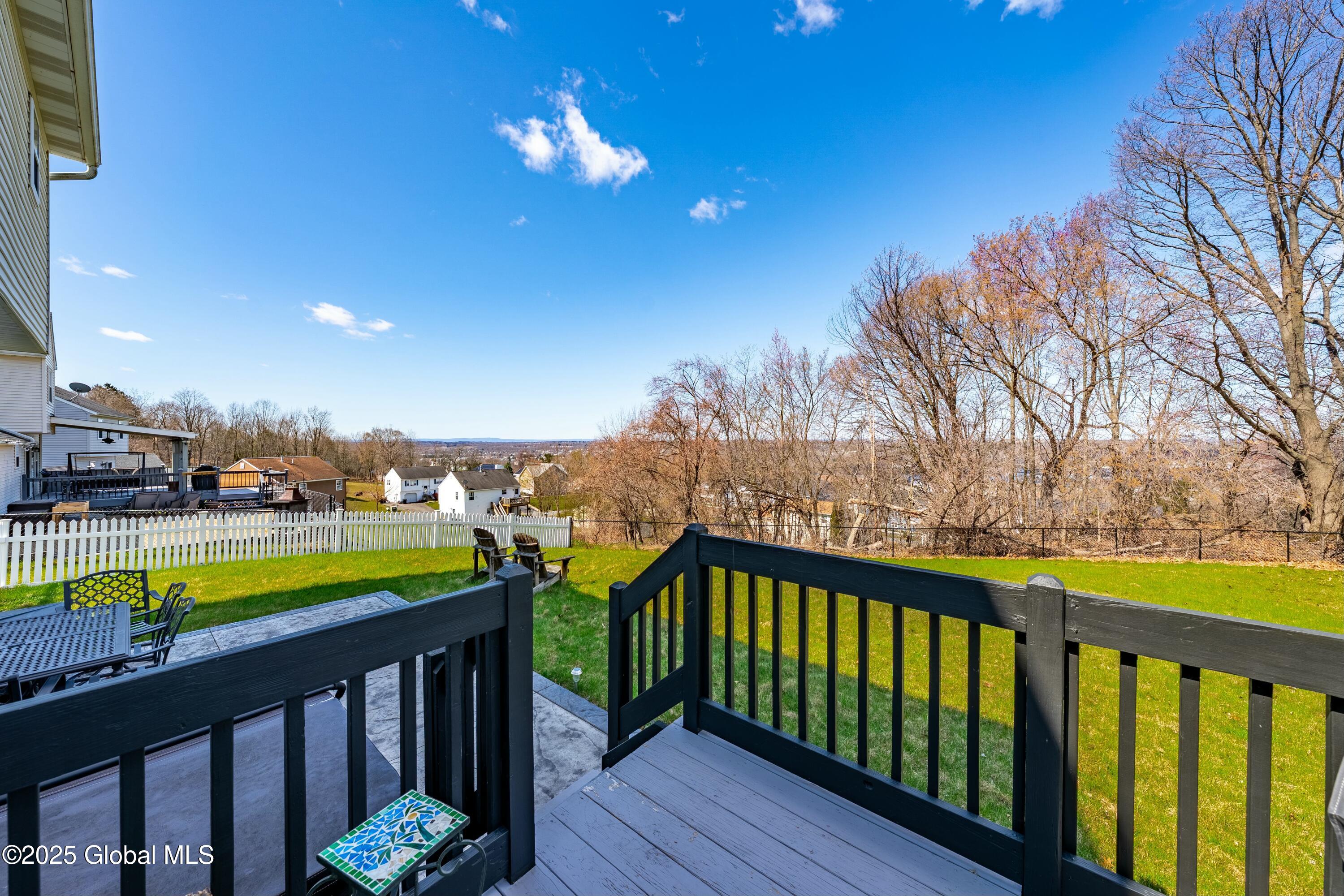 15 Red Rock Road, Troy, New York image 33