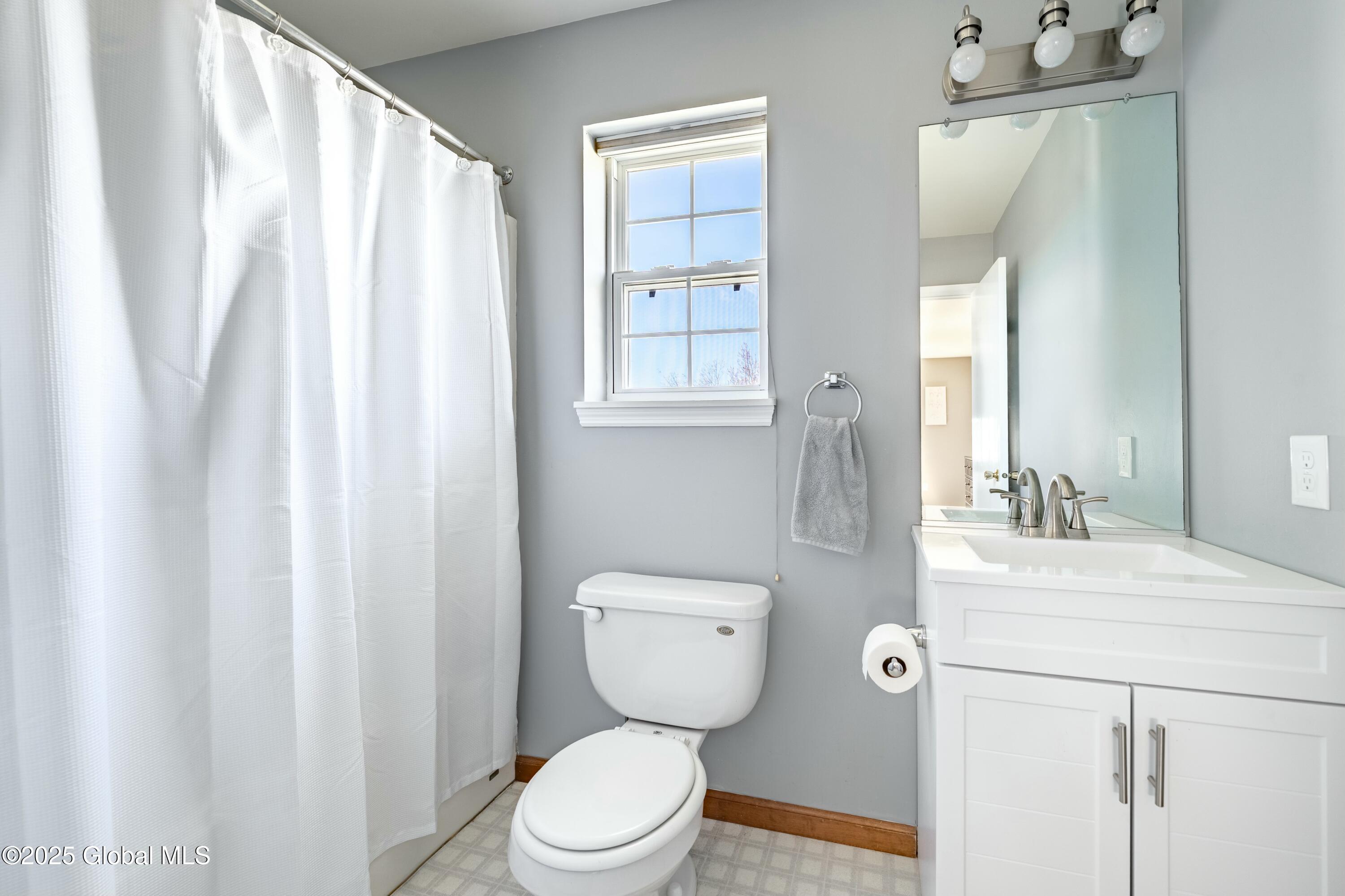 15 Red Rock Road, Troy, New York image 19