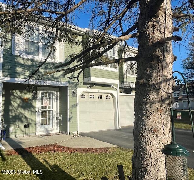 12 Stonehenge Square, Cohoes, New York image 2
