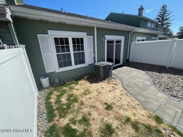 12 Stonehenge Square, Cohoes, New York image 18