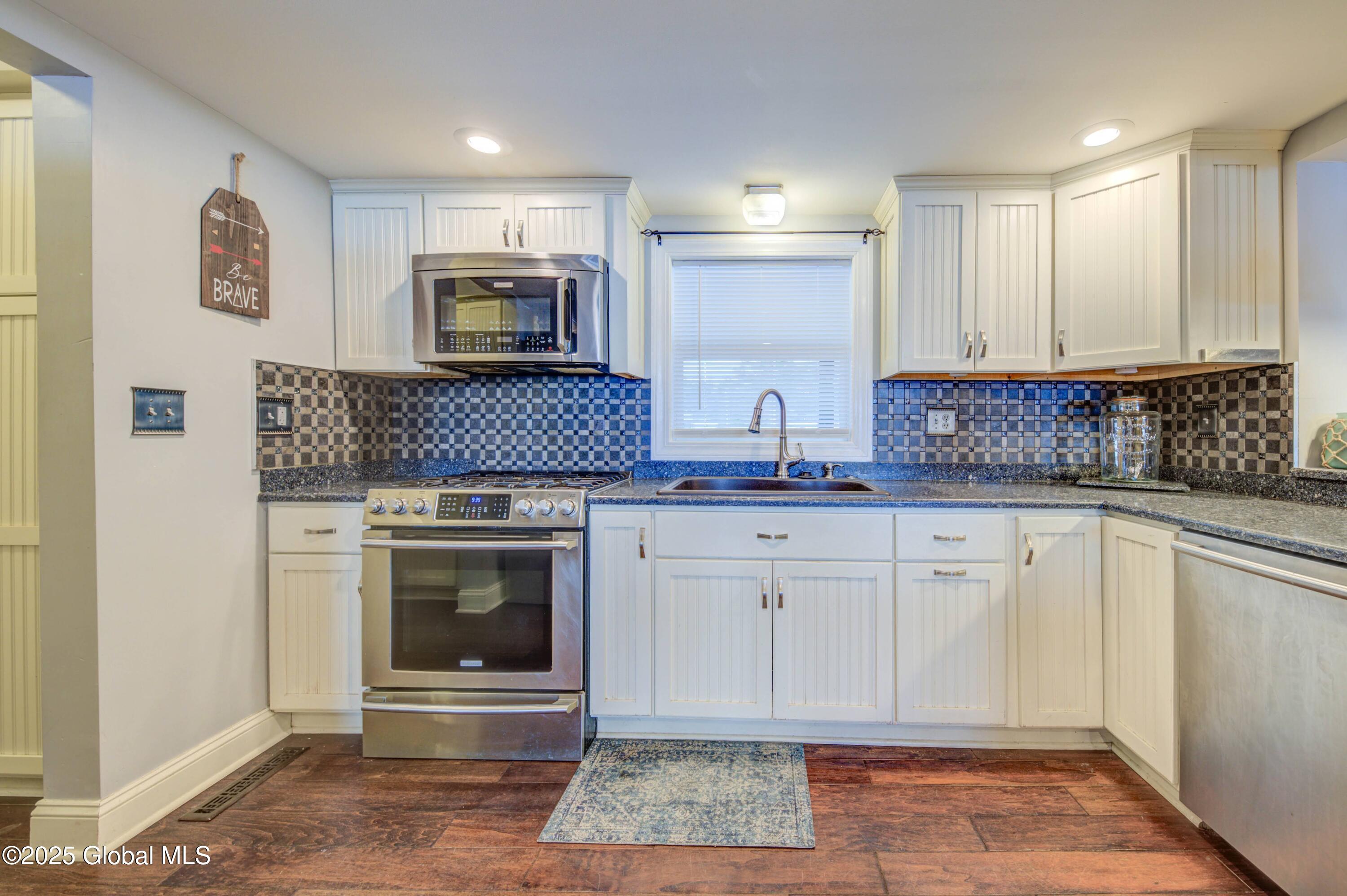 219 Houseman Street, Mayfield, New York image 8