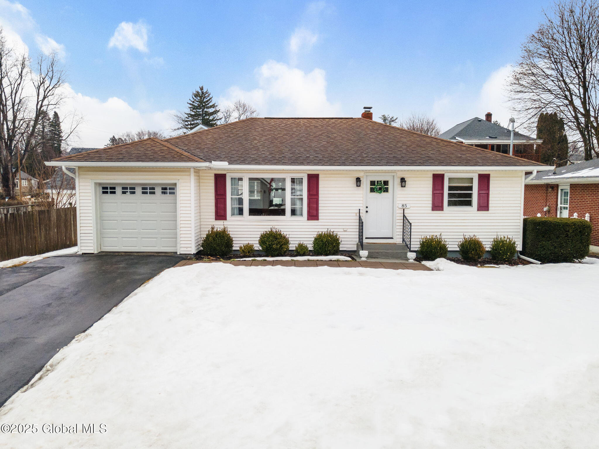 85 Oneida Avenue, Troy, New York image 2