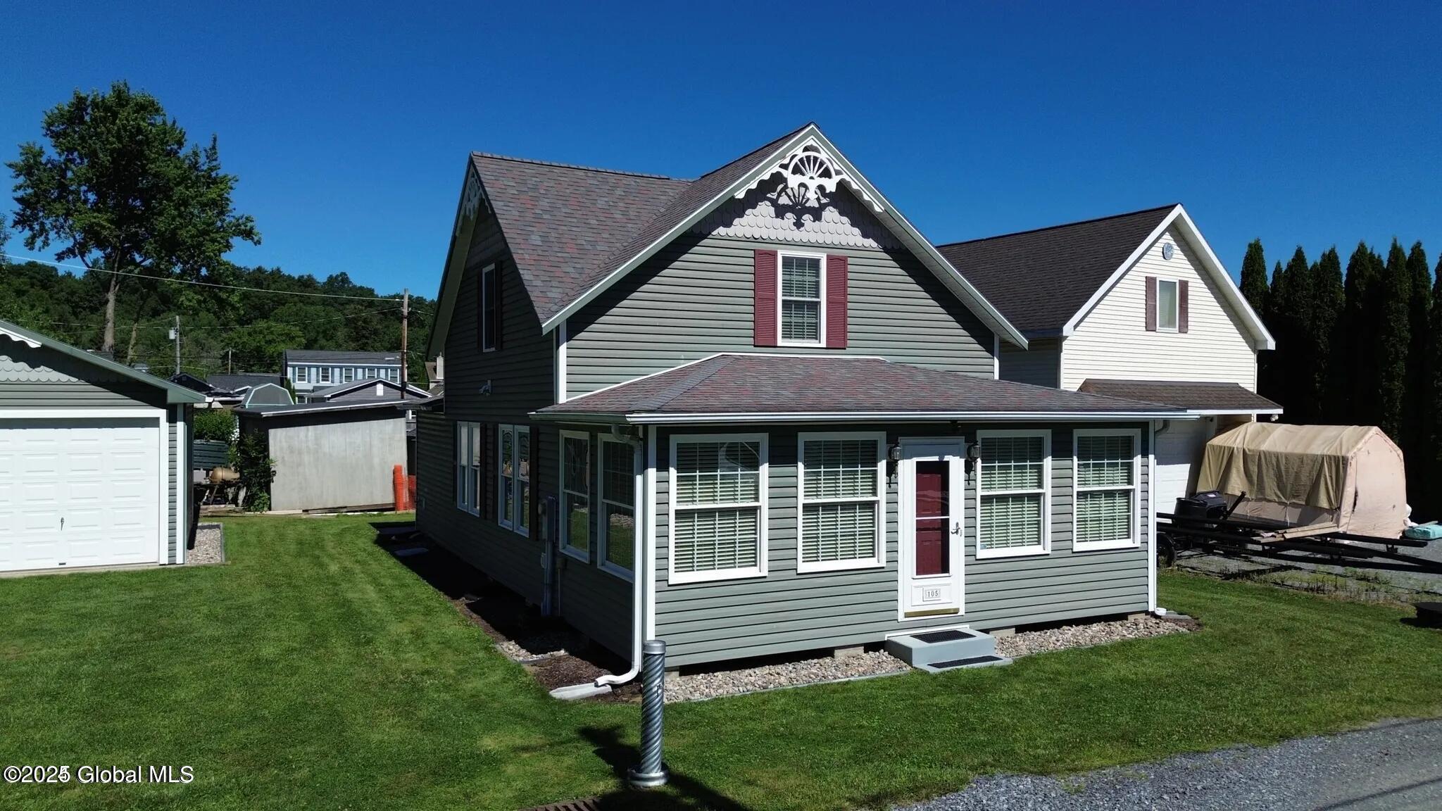 103 & 105 6th Street, Saratoga Springs, New York image 1
