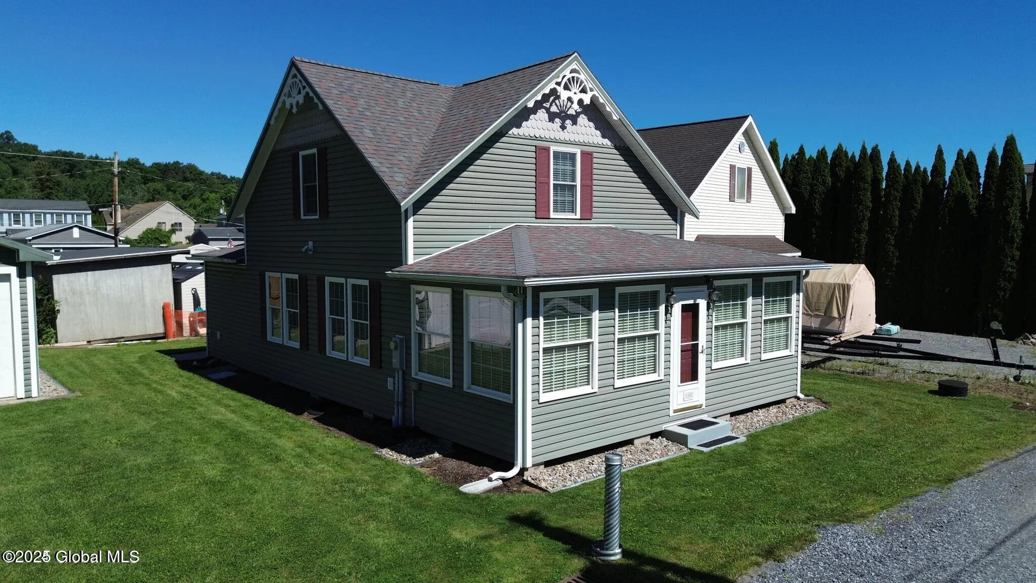 103 & 105 6th Street, Saratoga Springs, New York image 7