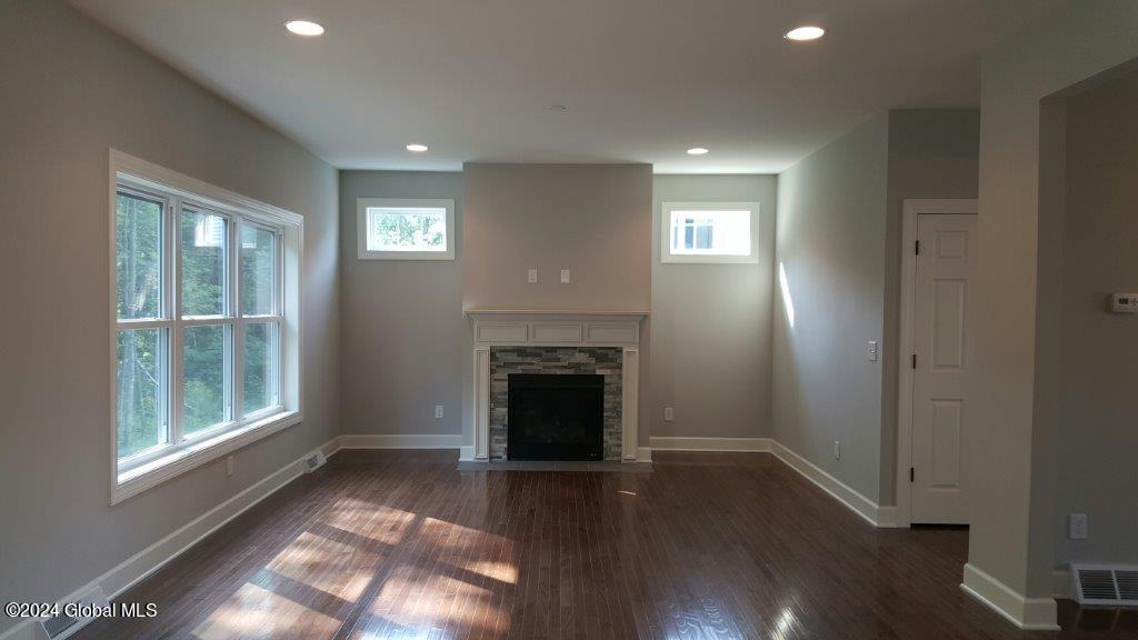 7 Jack Drive, Mechanicville, New York image 10