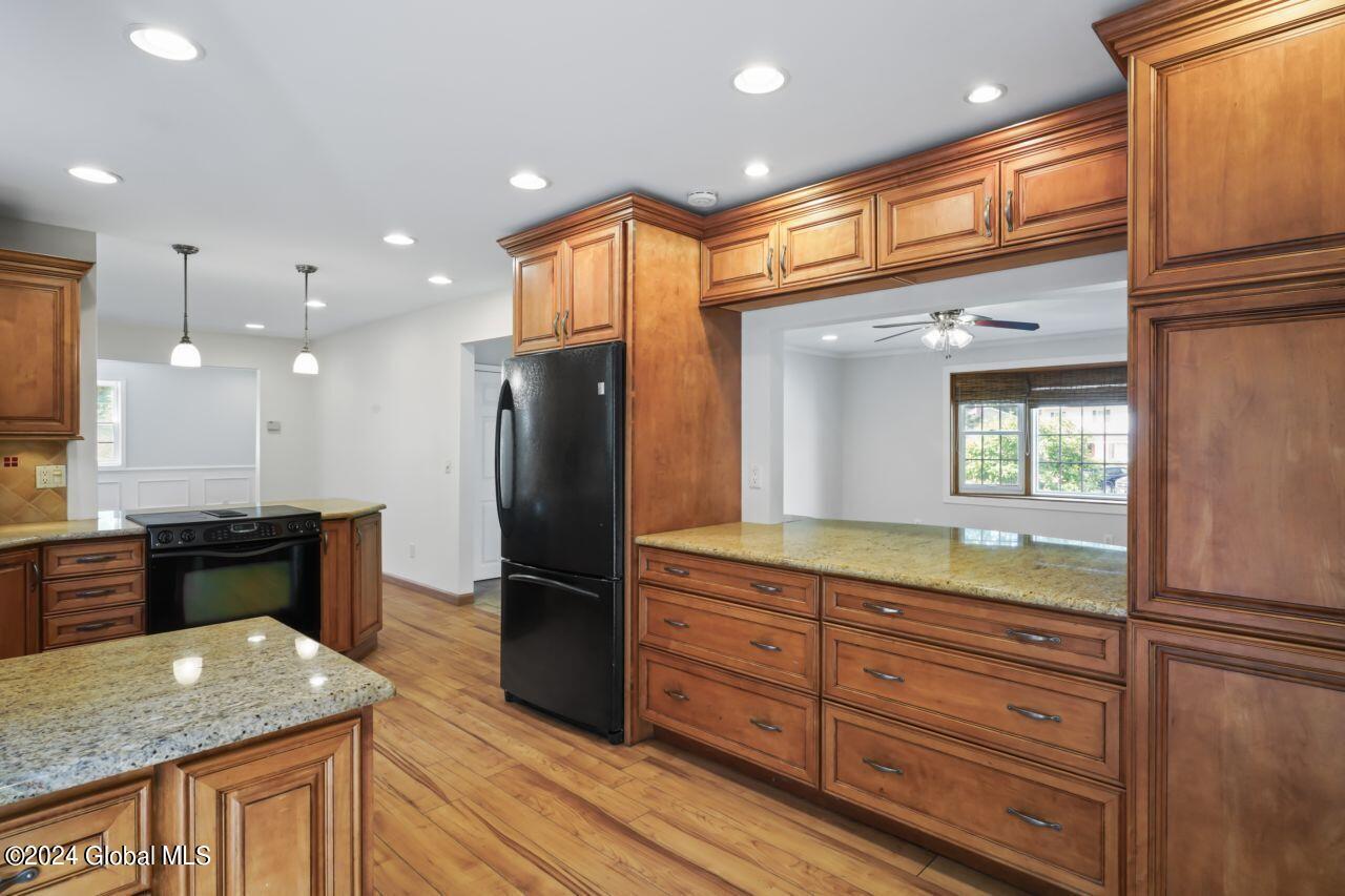 90 Apple Tree Lane, Clifton Park, New York image 23