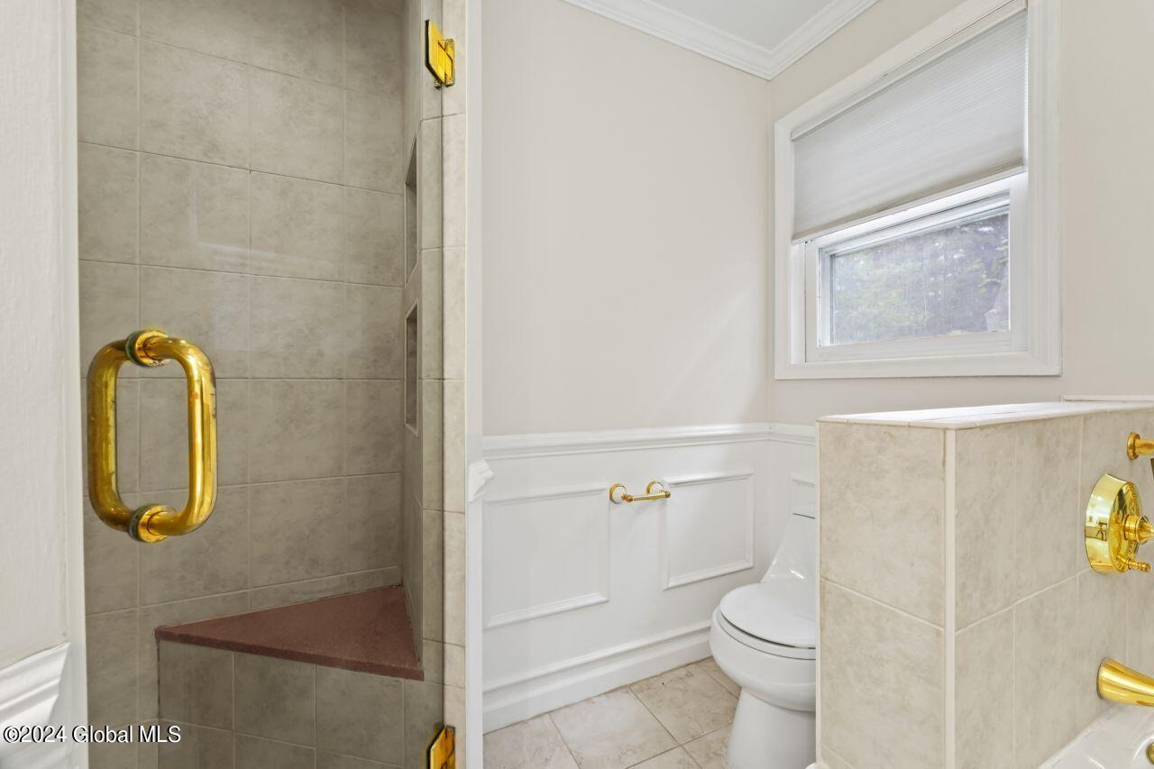 90 Apple Tree Lane, Clifton Park, New York image 39
