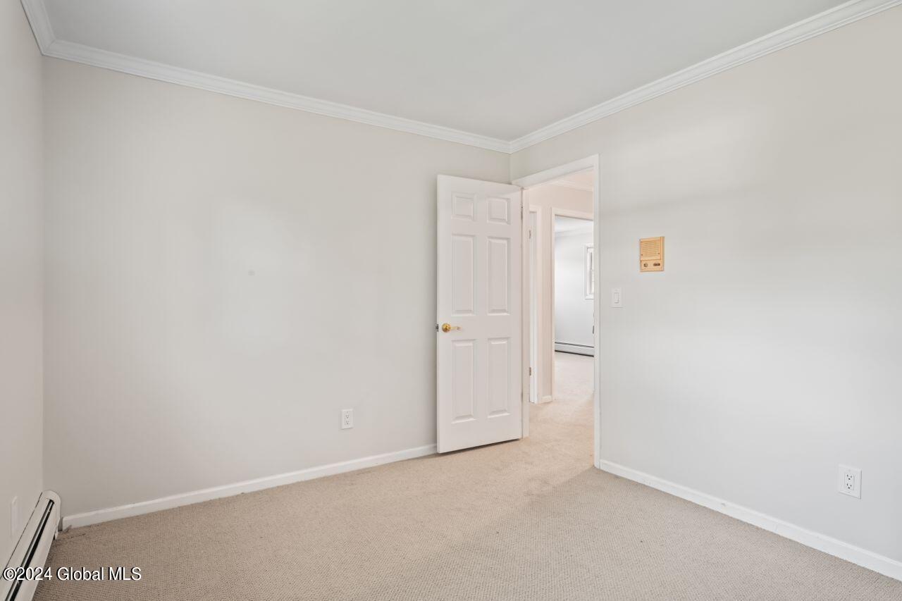 90 Apple Tree Lane, Clifton Park, New York image 47