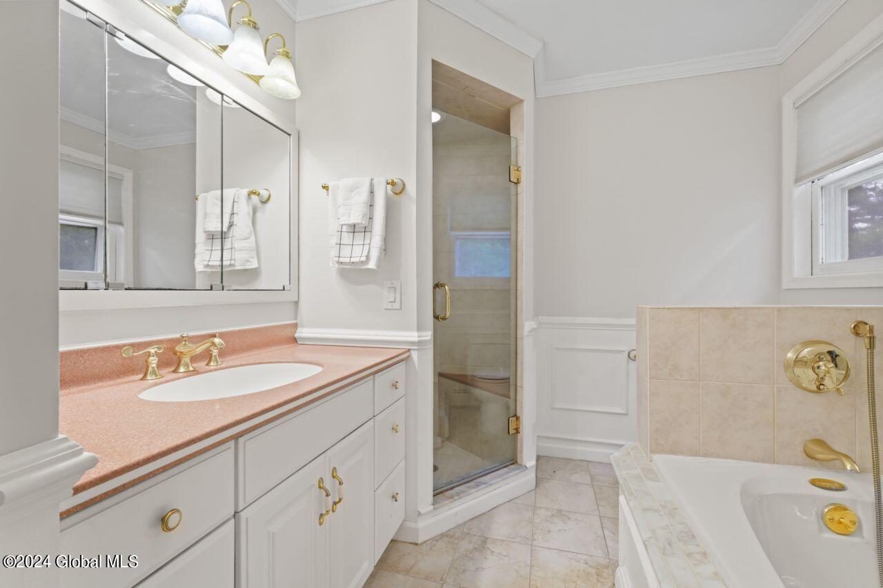 90 Apple Tree Lane, Clifton Park, New York image 38