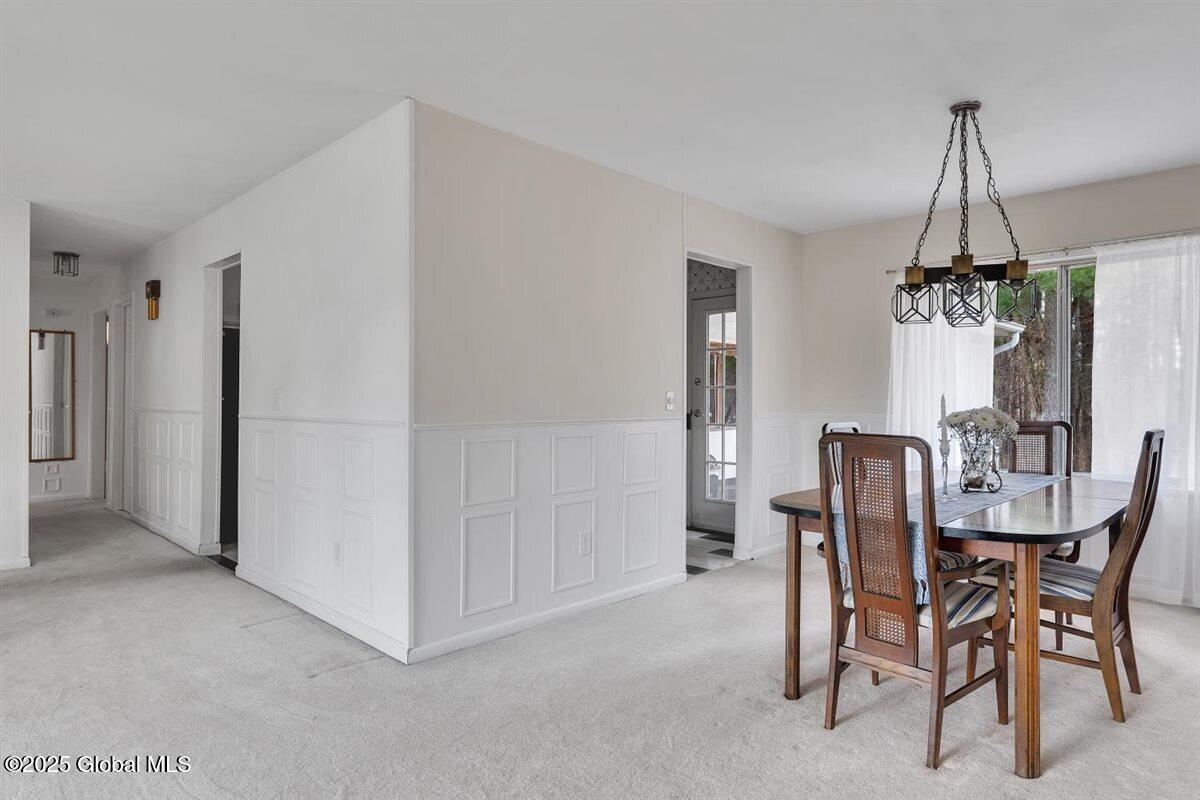 8 Nutmeg Court, Clifton Park, New York image 9