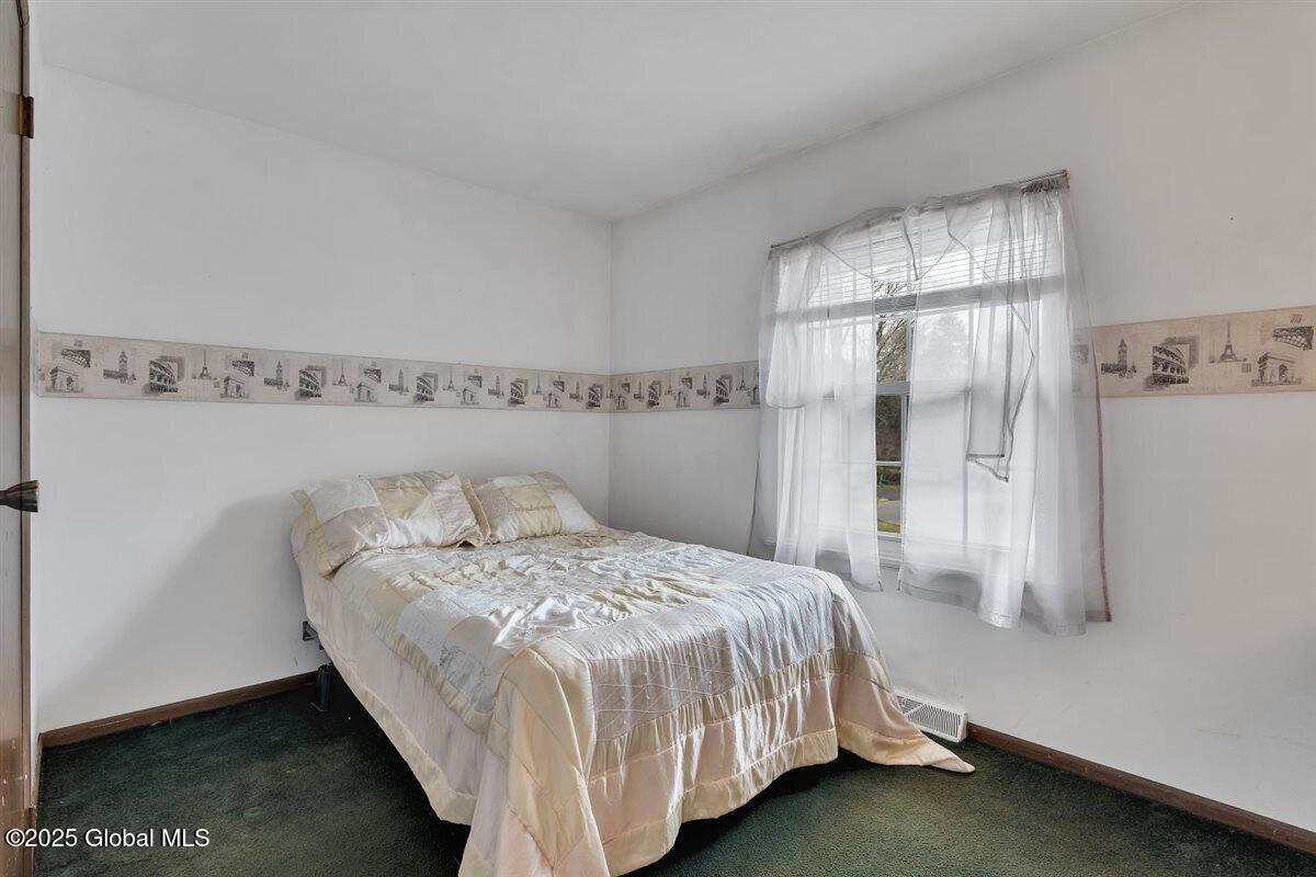 8 Nutmeg Court, Clifton Park, New York image 18
