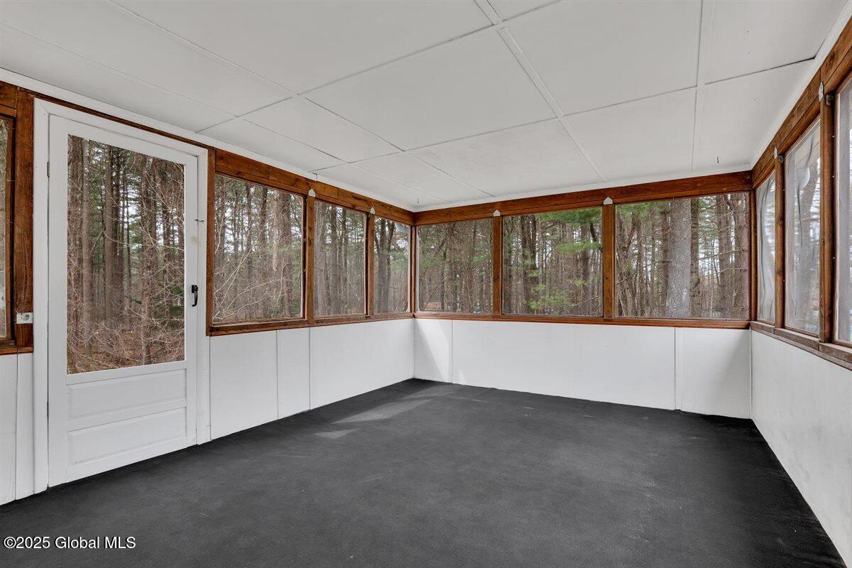 8 Nutmeg Court, Clifton Park, New York image 14