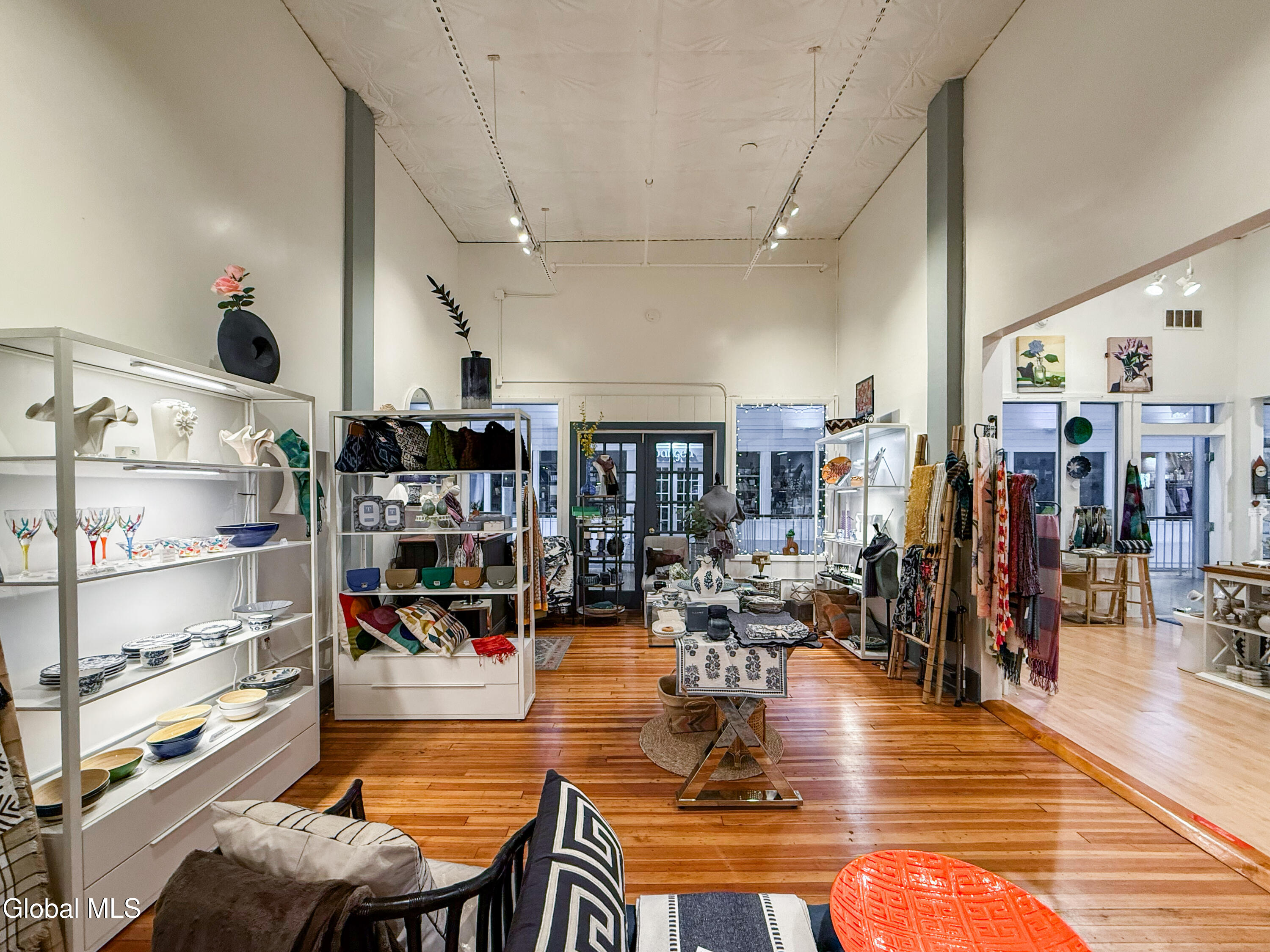 Saratoga Springs, New York 12866, United States, ,Commercial,Active,159993