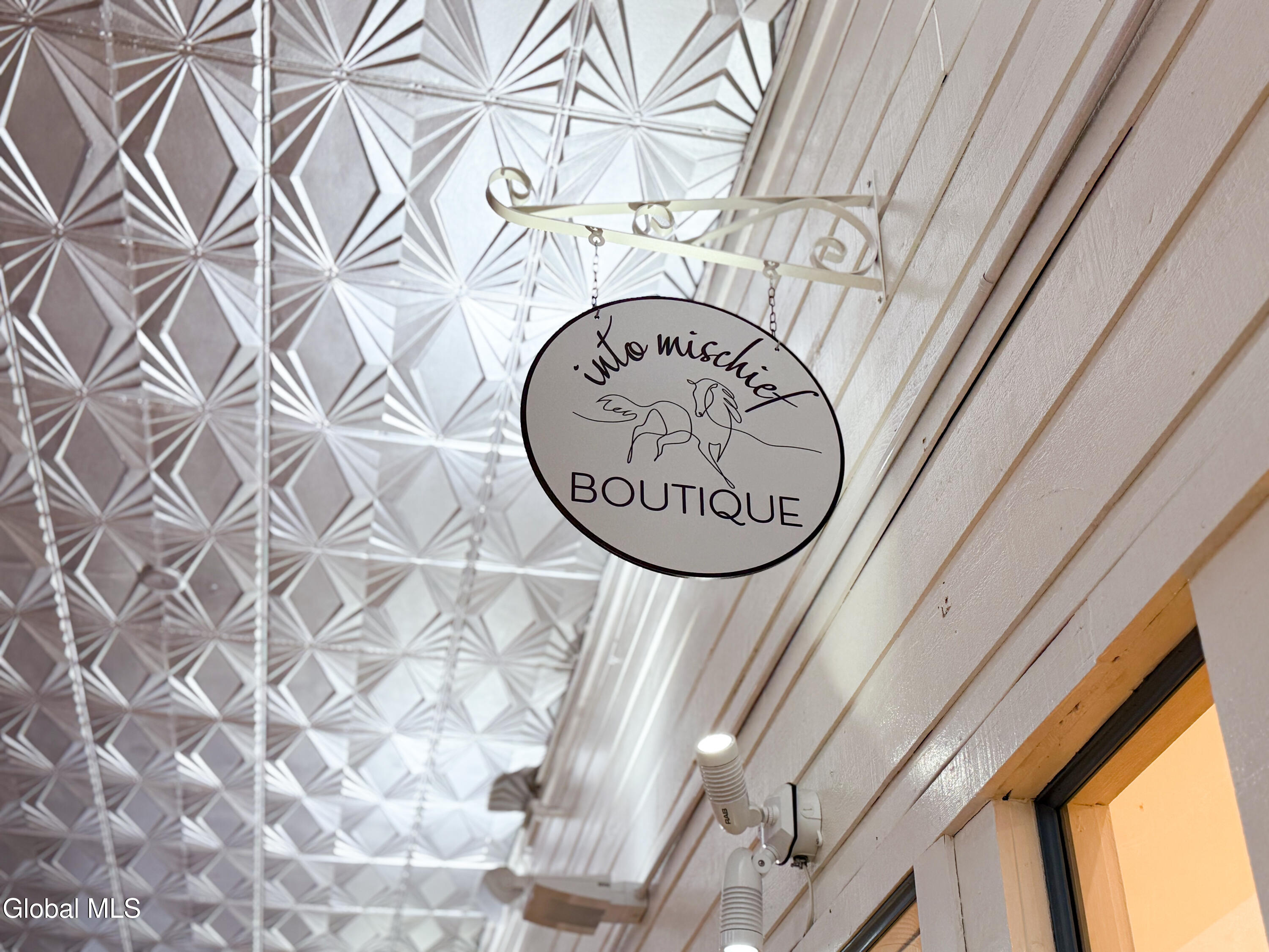 Saratoga Springs, New York 12866, United States, ,Commercial,Active,159993