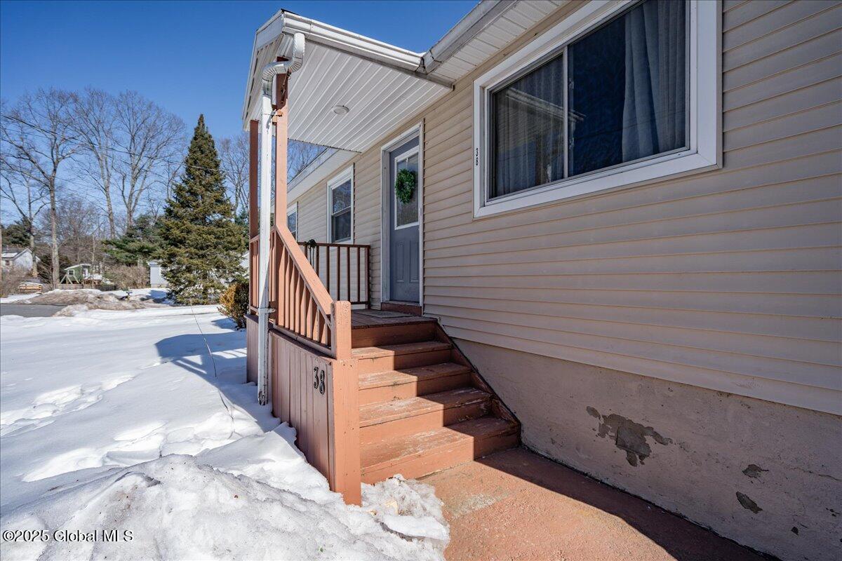 38 Red Oak Lane, Ballston Spa, New York image 6
