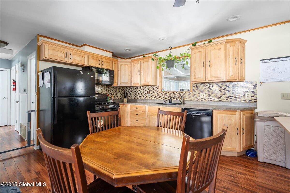 38 Red Oak Lane, Ballston Spa, New York image 12