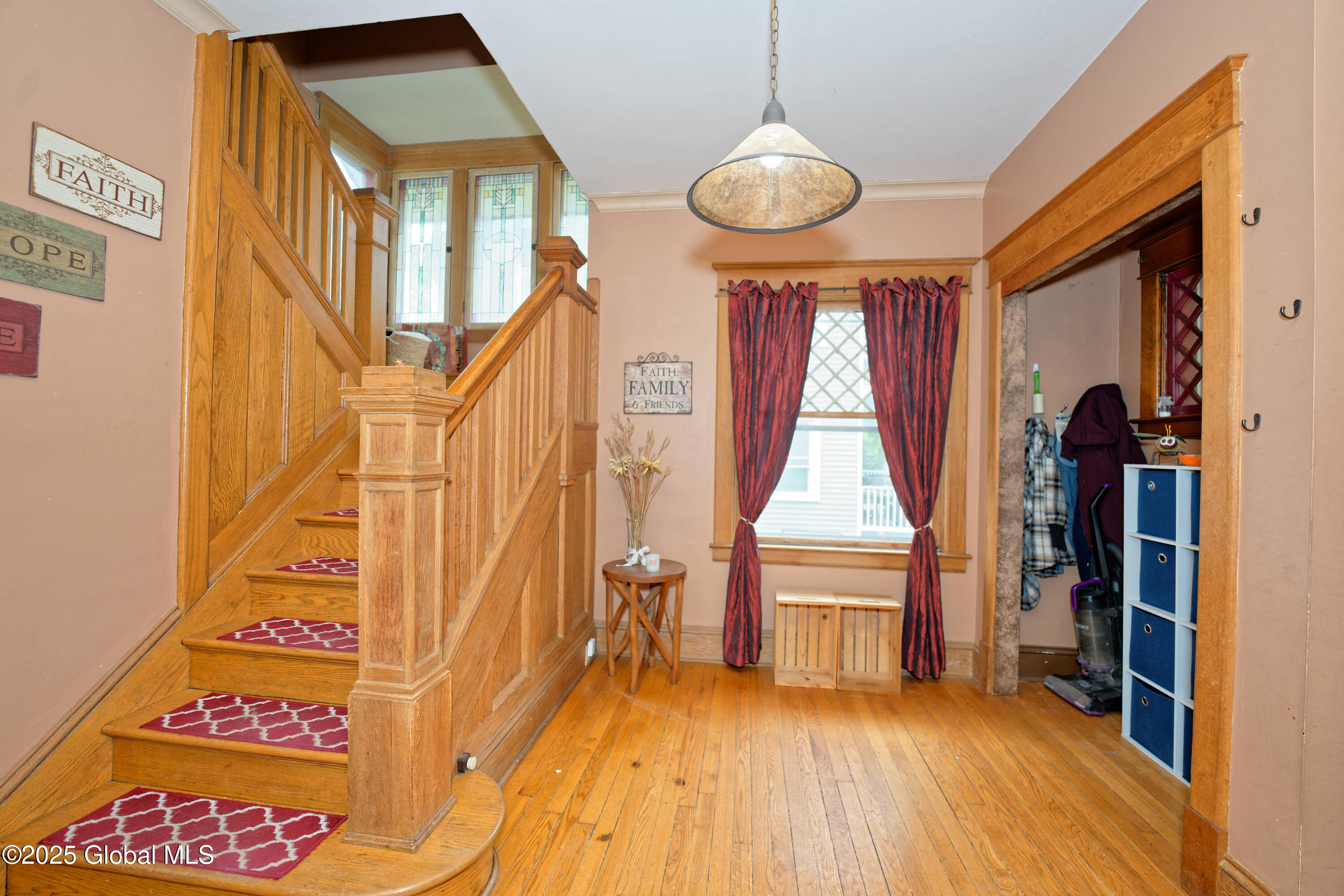 24 Ray Street, Niskayuna, New York image 6