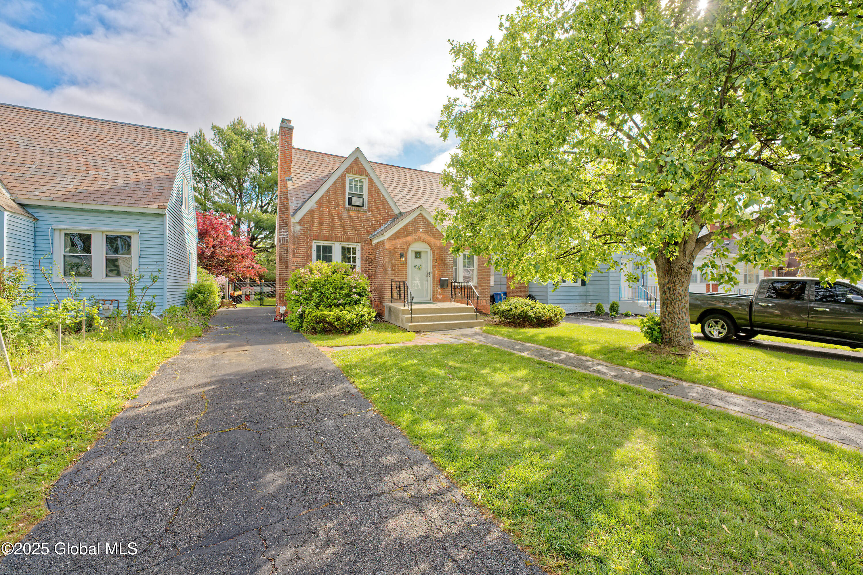 21 Fordham Court, Albany, New York image 5