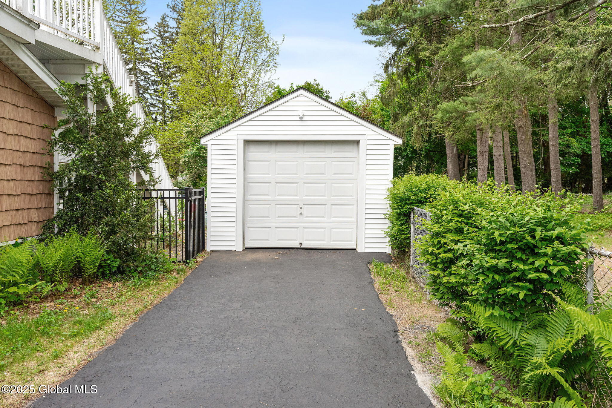 3 Pineview Avenue, Delmar, New York image 30