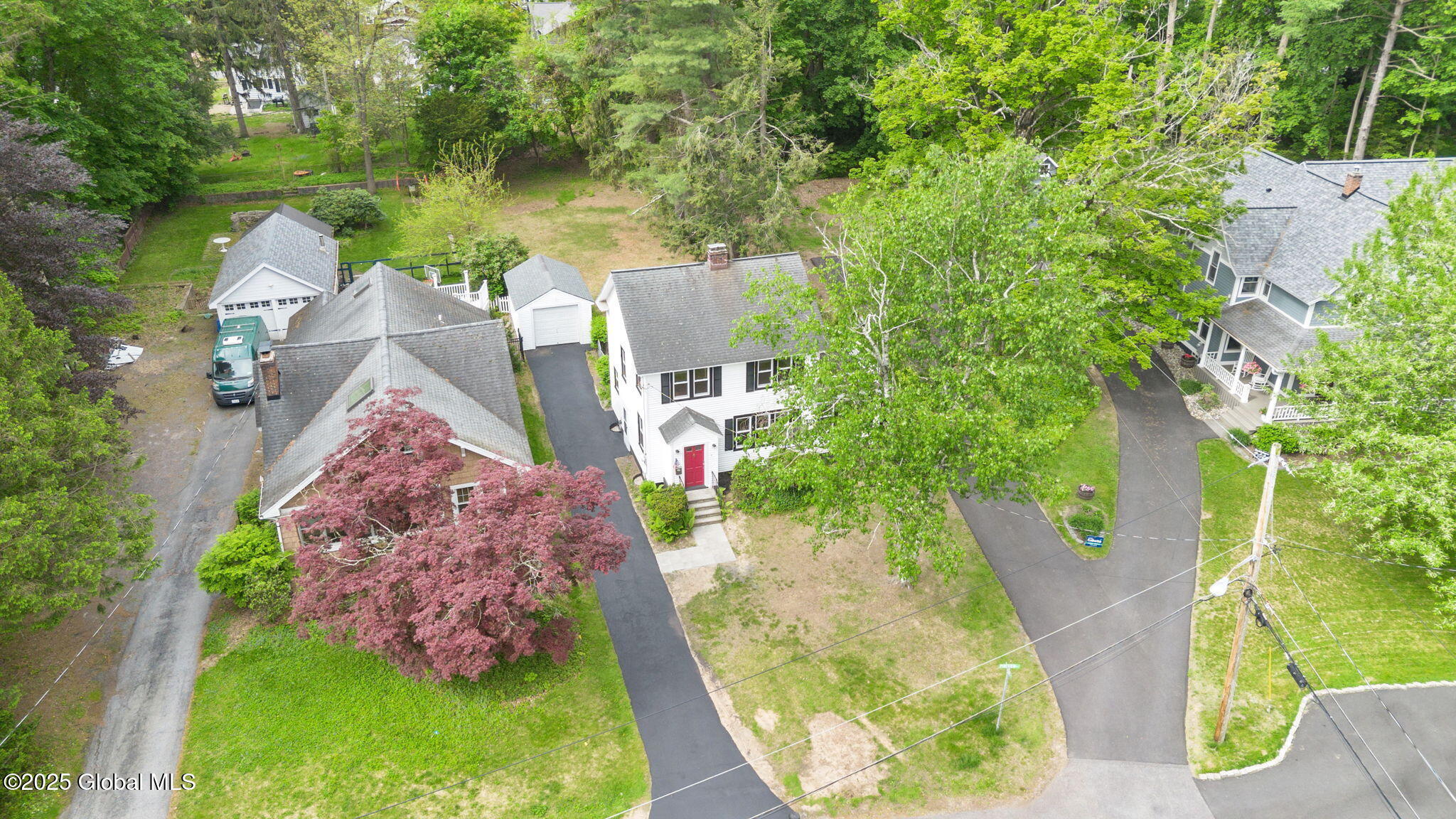 3 Pineview Avenue, Delmar, New York image 31