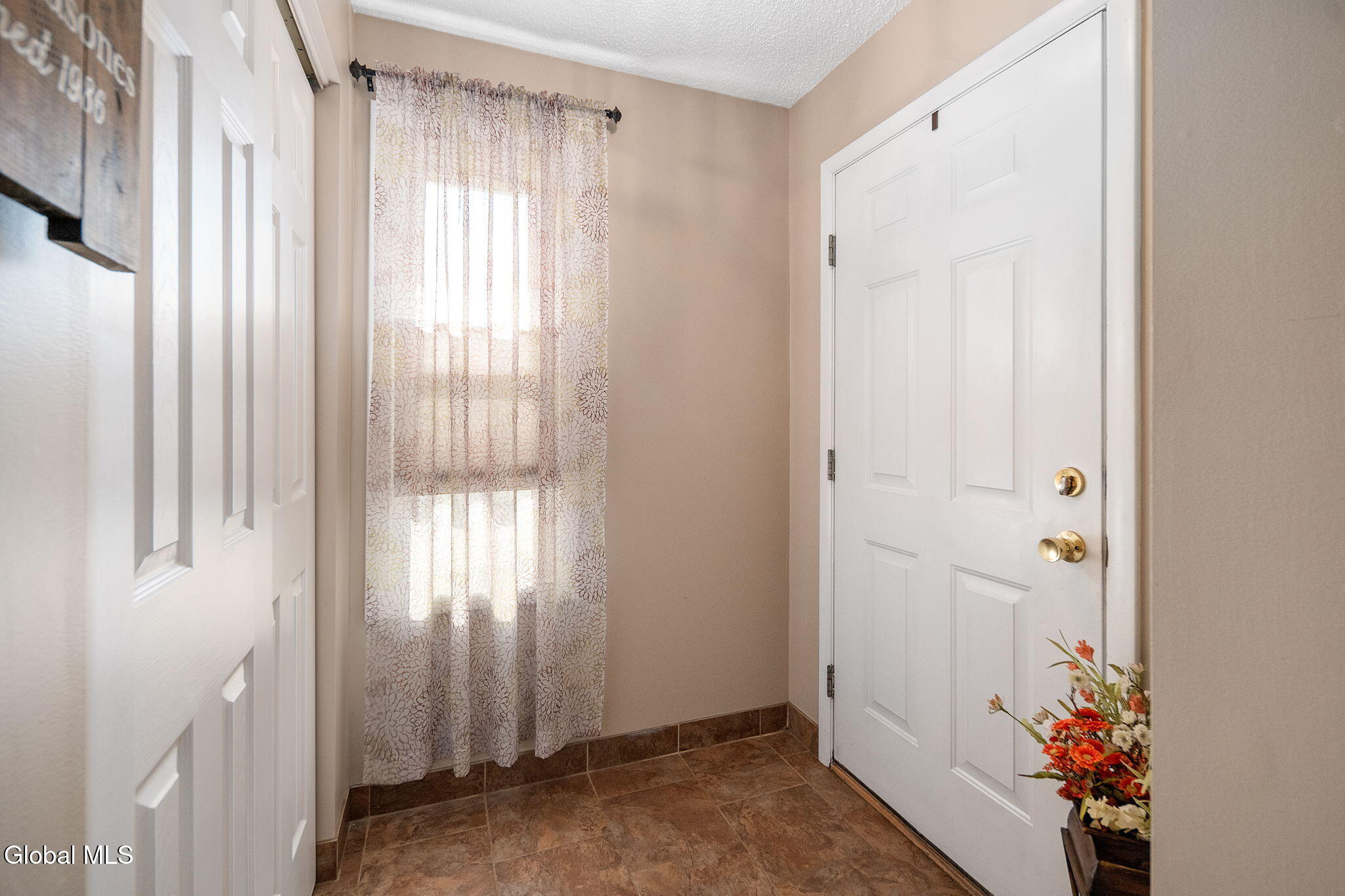 1701 Cambridge Manor Drive