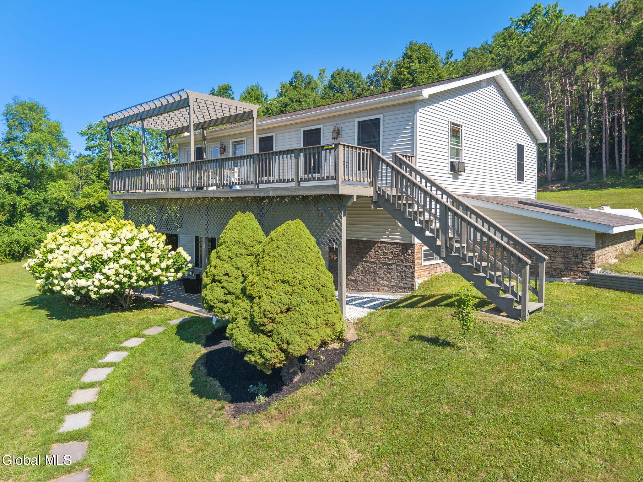 121 Gospel Lane