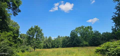 Photo of 910 Route 67, Ballston Spa, NY 12020 (MLS # 202621754)