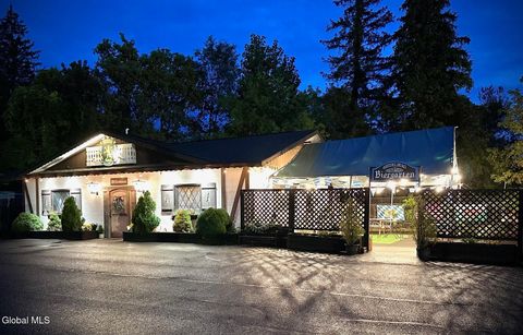 352 Quaker Road Queensbury NY 12804