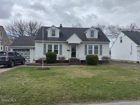 Photo of 1615 Bernice Street, Schenectady, NY 12303 (MLS # 202614994)