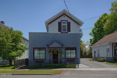 Photo of 138-140 Church Street, Saratoga Springs, NY 12866 (MLS # 202612855)