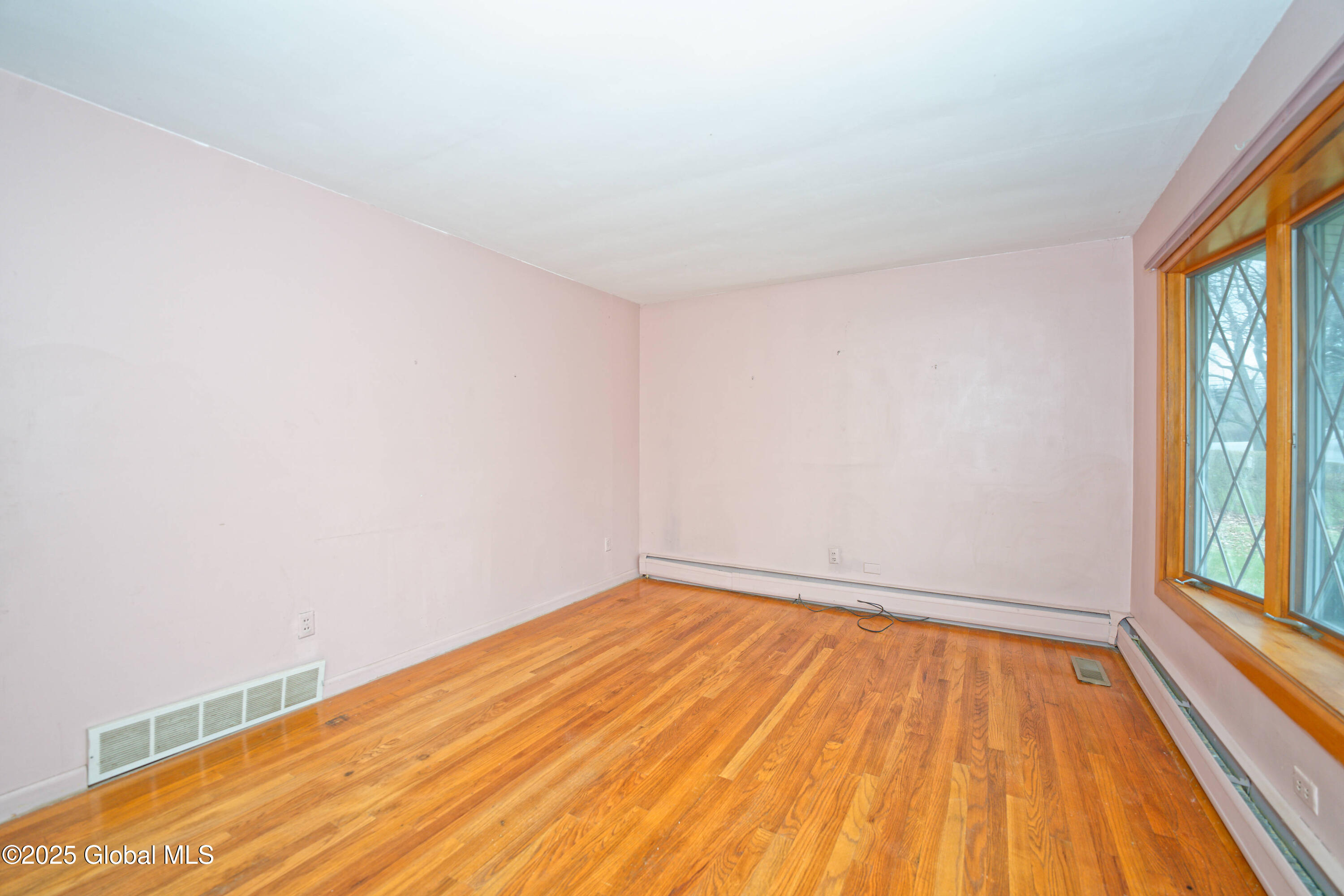 3 Caroline Street, Latham, New York image 8