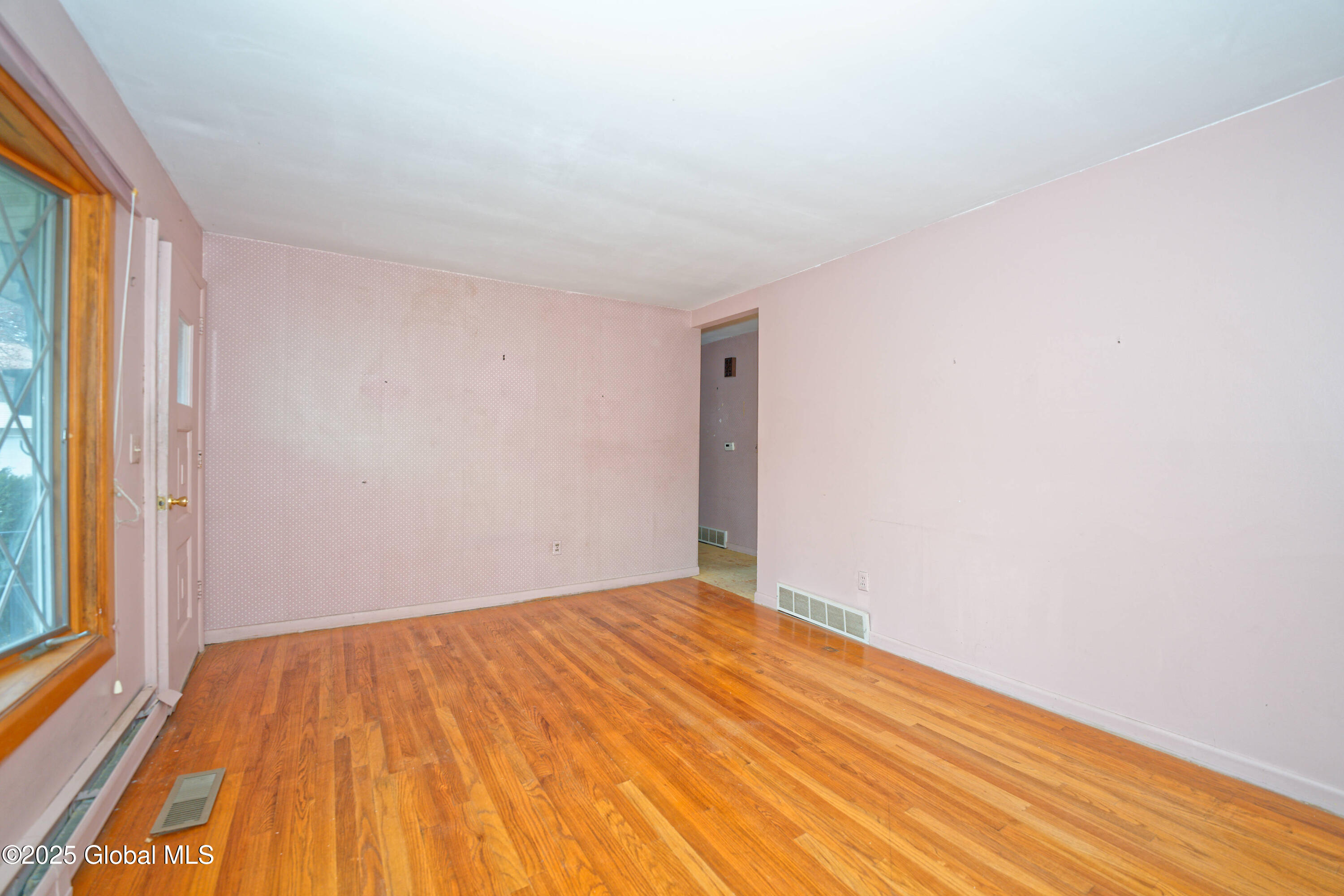 3 Caroline Street, Latham, New York image 10