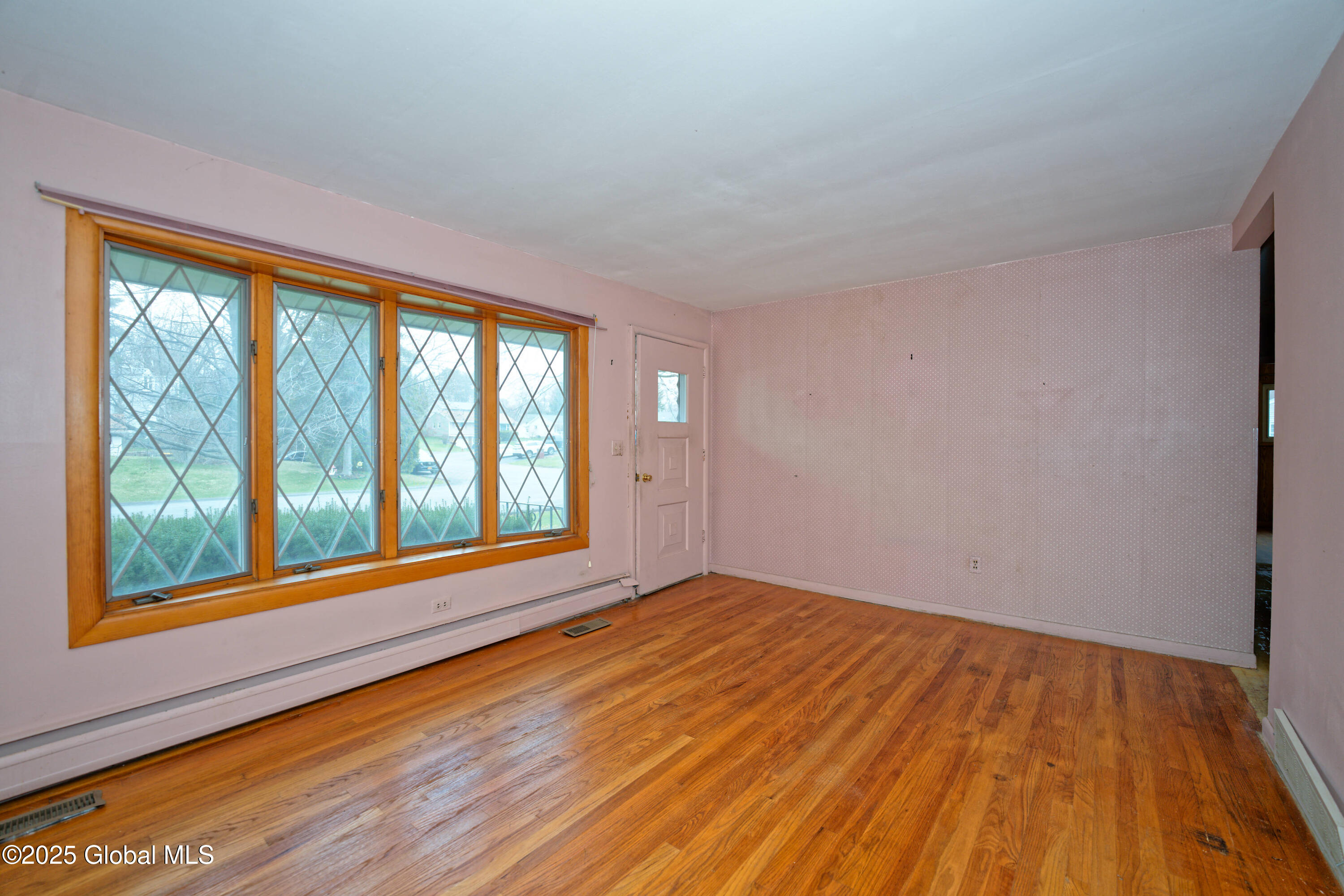 3 Caroline Street, Latham, New York image 9