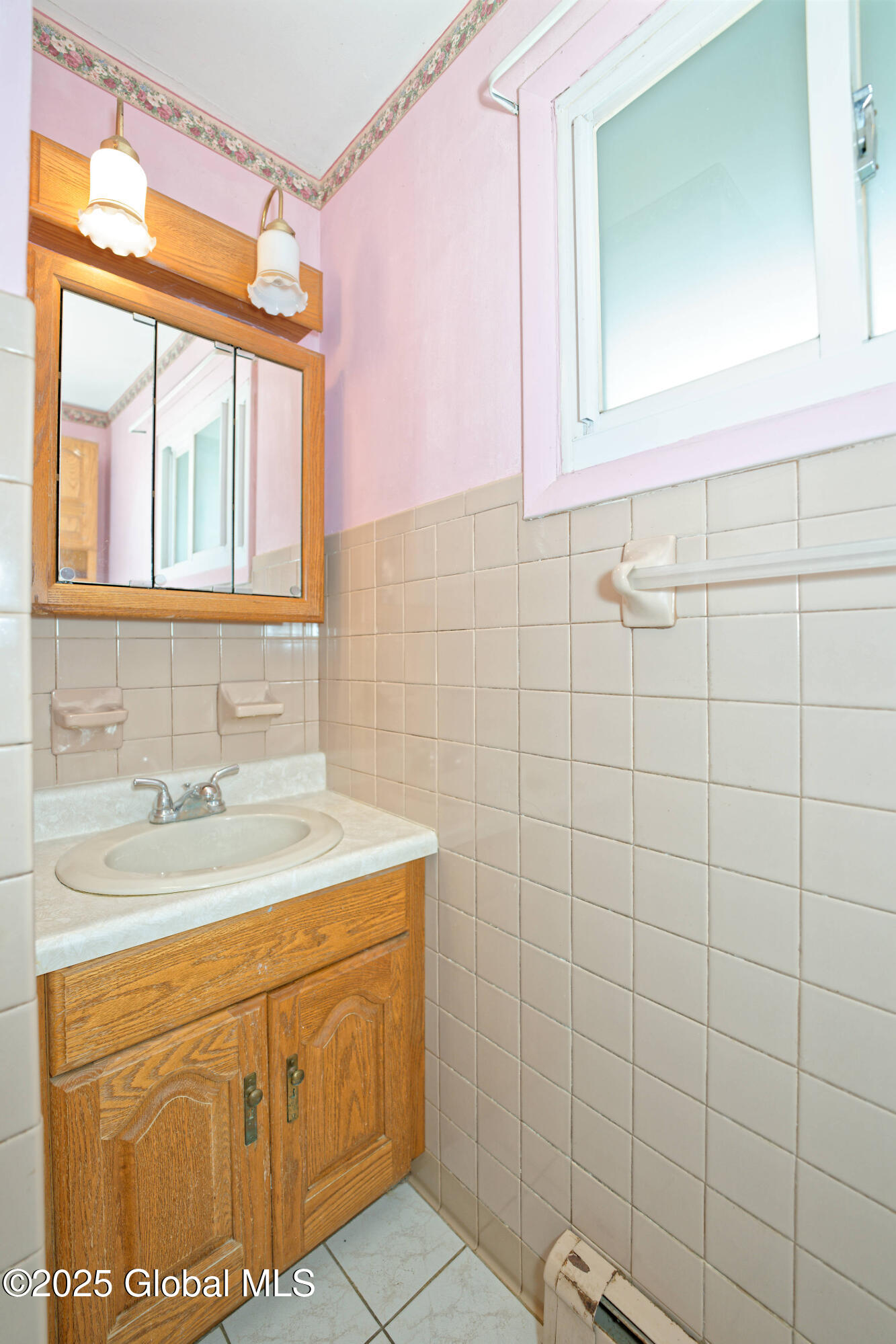 3 Caroline Street, Latham, New York image 22