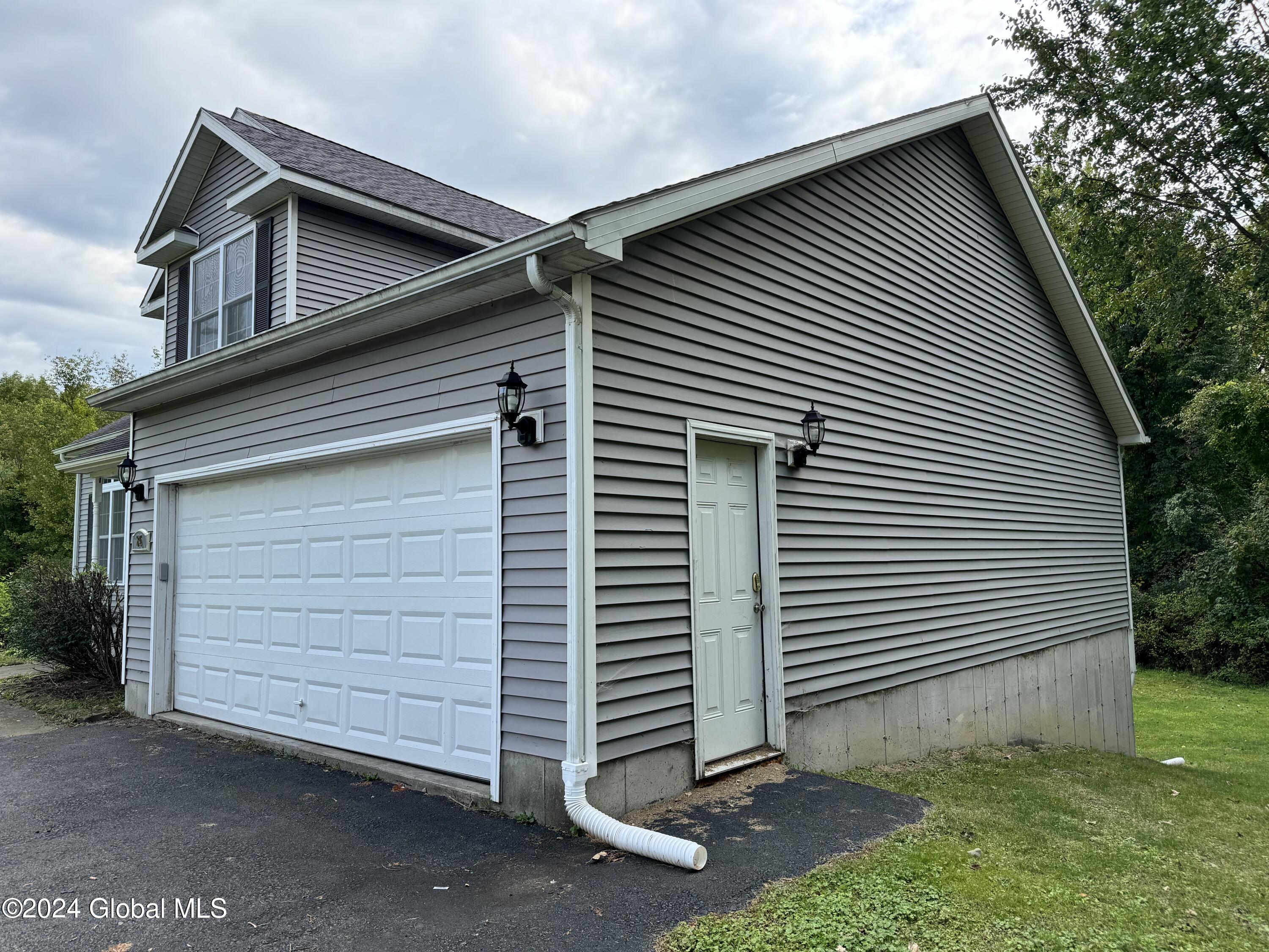 25 Riccardi Lane, Troy, New York image 20