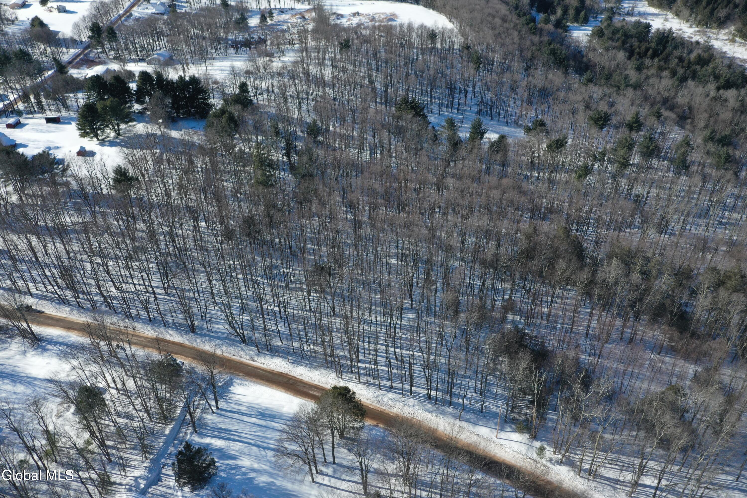 L37.1 Steiglitz Road