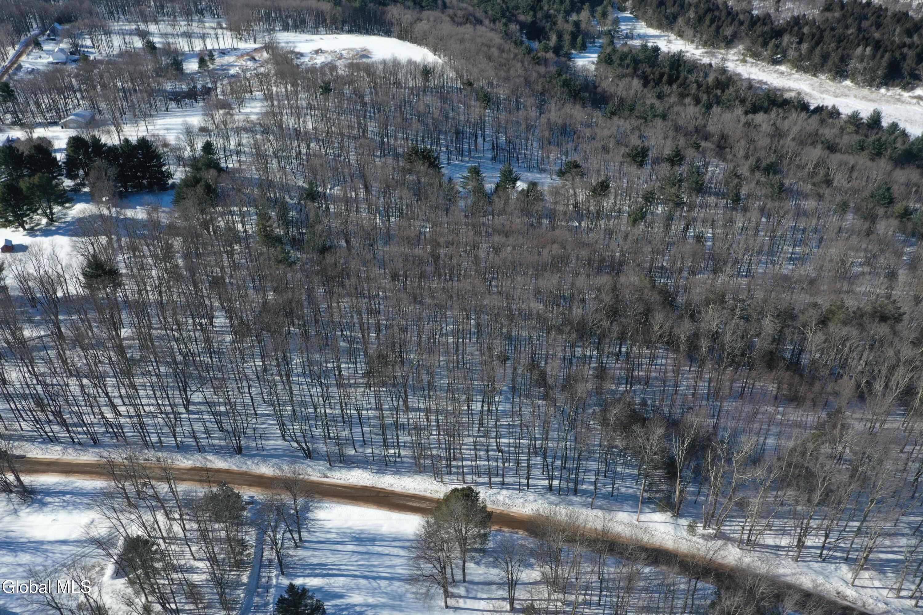 L37.1 Steiglitz Road