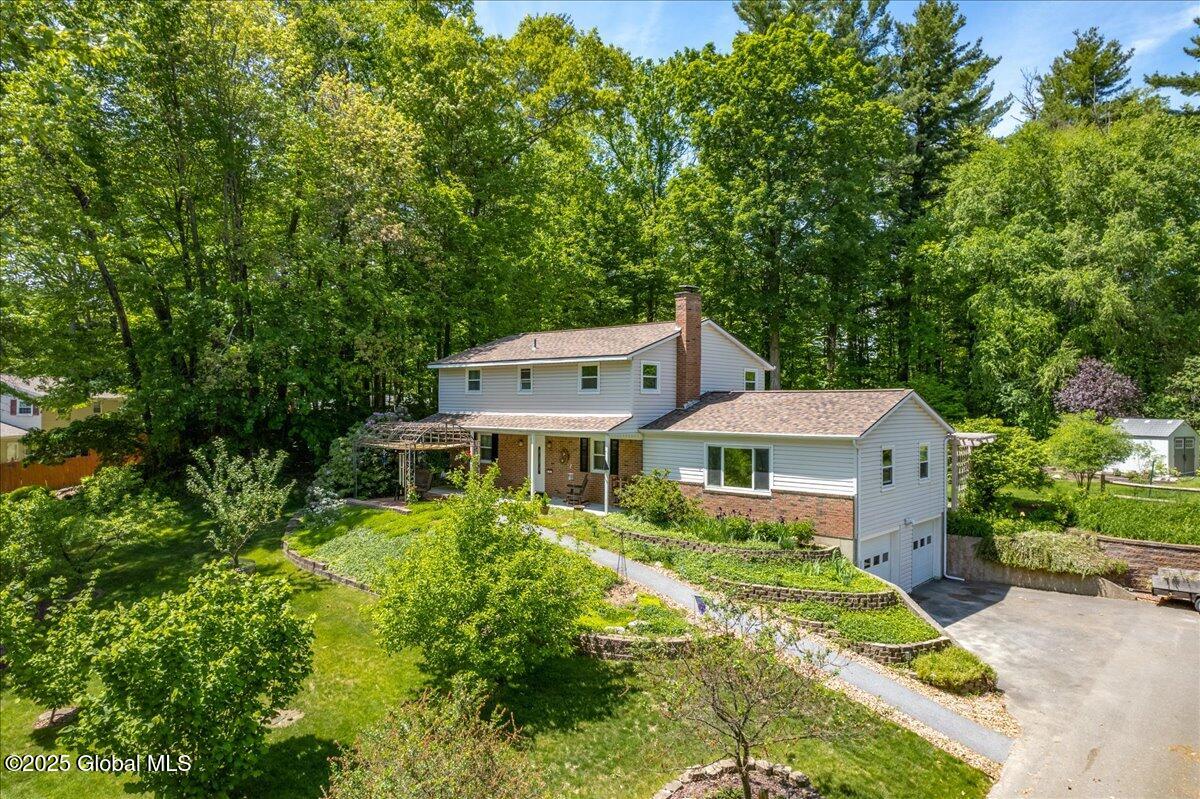 4 Sturbridge Court, Clifton Park, New York image 5