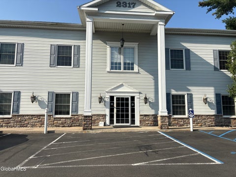 Photo of 2317 Balltown Road, Niskayuna, NY 12309 (MLS # 202626369)